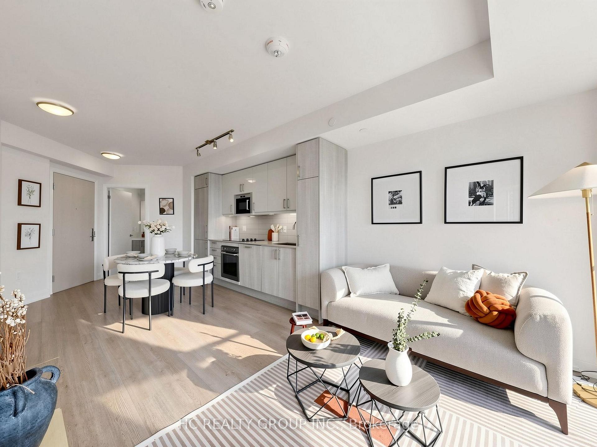 Photo 6 of Unit 2703, 77 Mutual Street, Toronto, Church-Yonge Corridor — HOMEH