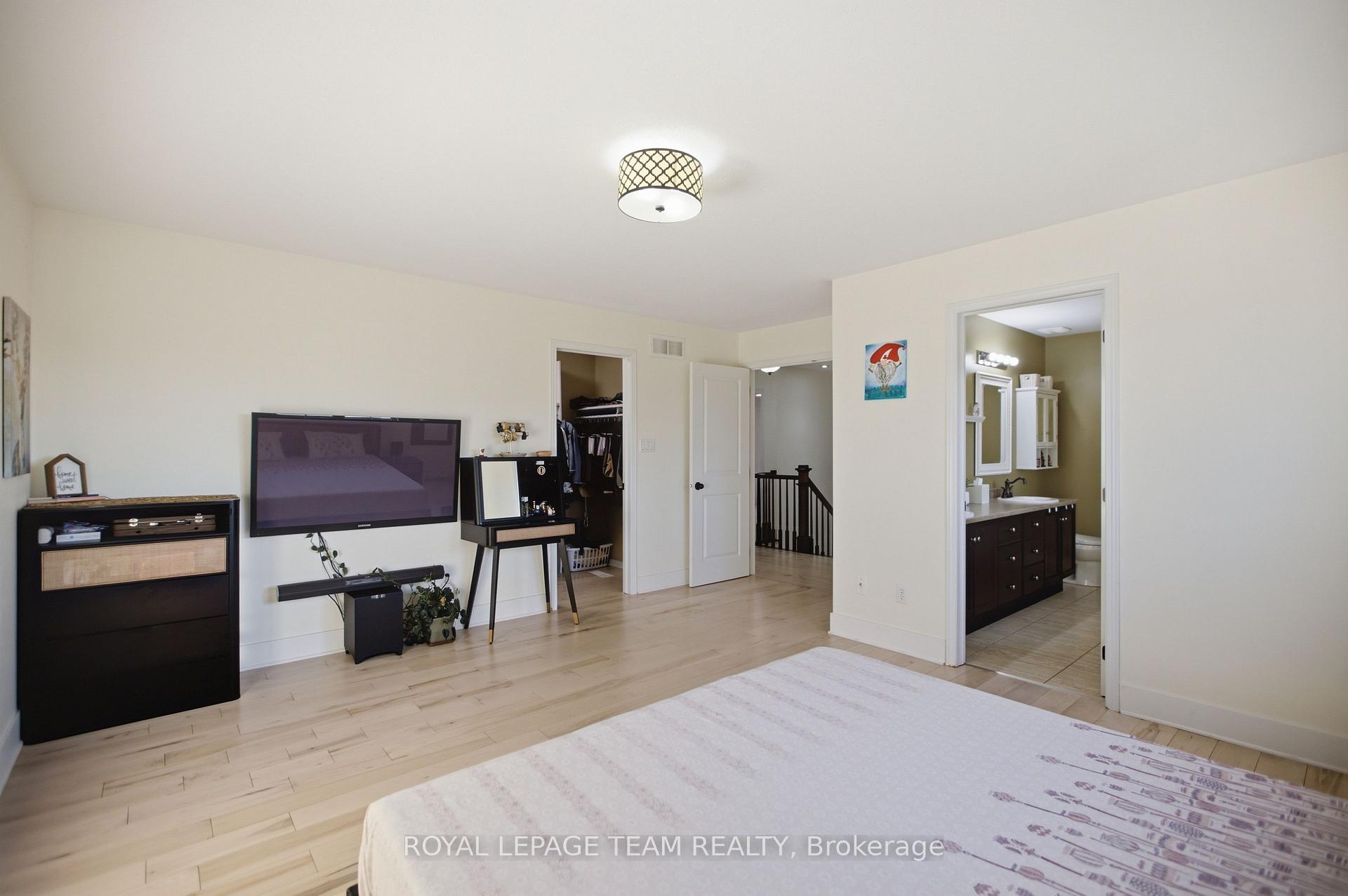 Photo 21 of 790 Kilbirnie Drive, Ottawa, Barrhaven - Stonebridge — HOMEH