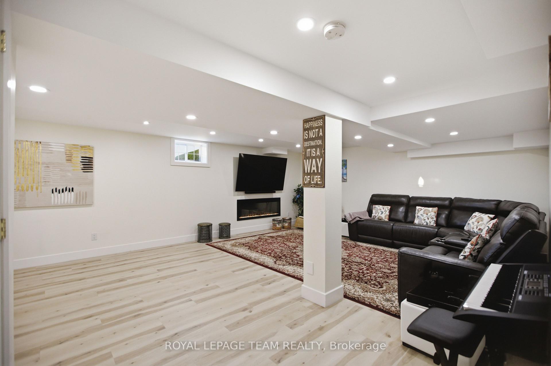 Photo 35 of 790 Kilbirnie Drive, Ottawa, Barrhaven - Stonebridge — HOMEH