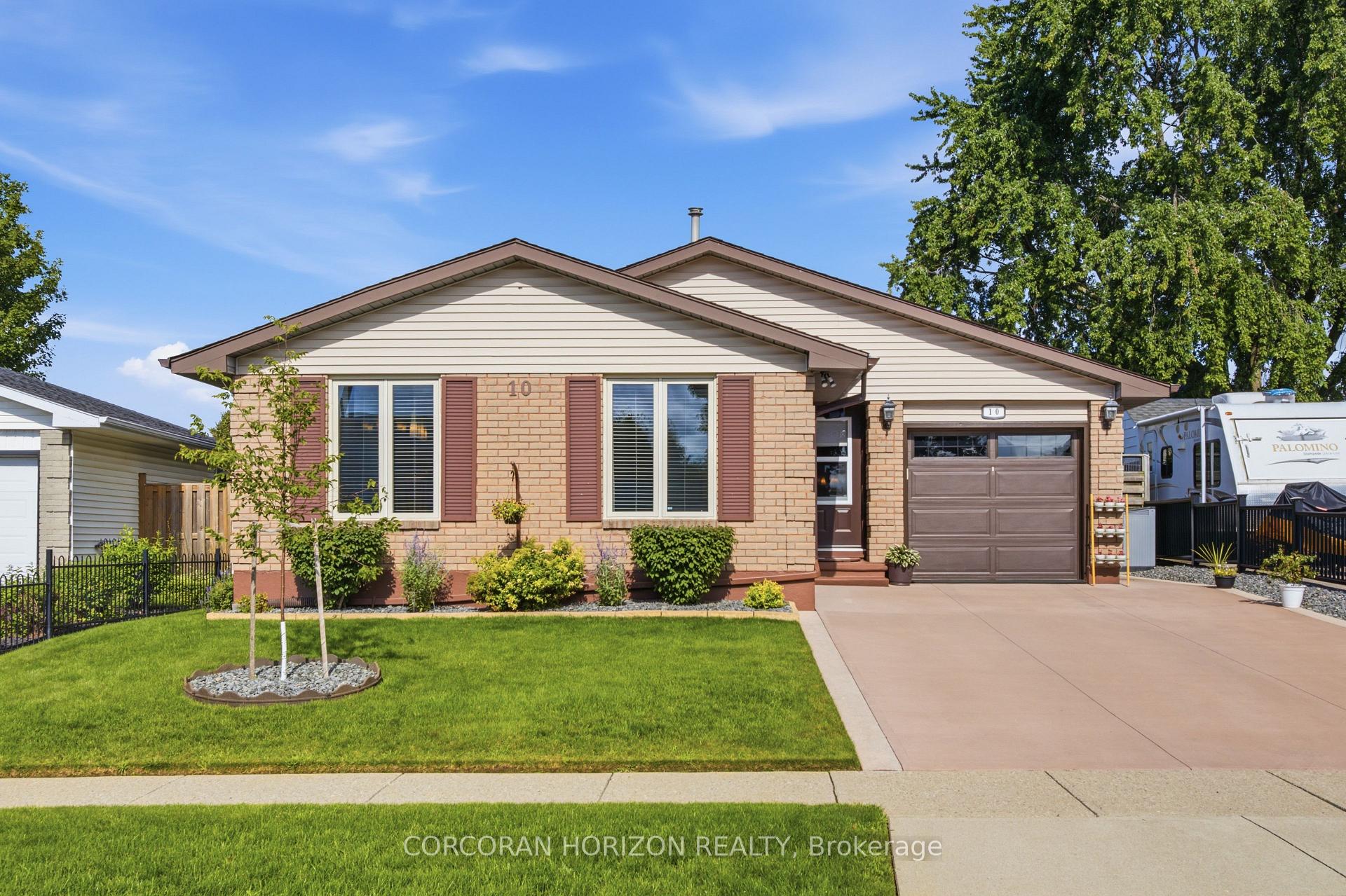 Photo 1 of 10 Macatee Place, Cambridge, Greenway-Chaplin — HOMEH