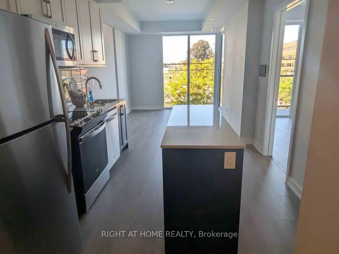 Photo 9 of Unit 211, 201 Brock Street S, Whitby, Downtown Whitby — HOMEH