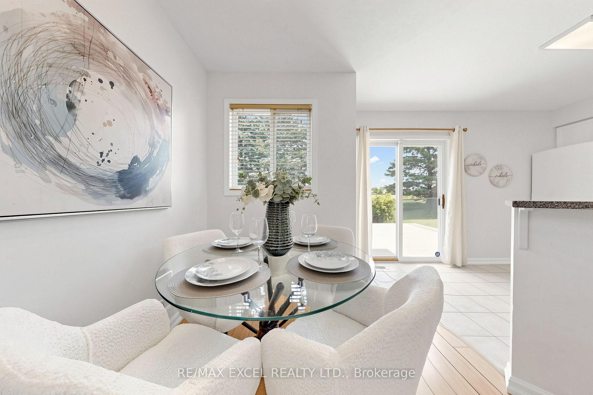 Photo 6 of 548 Mariner Drive, Waterloo, Colonial Acres — HOMEH