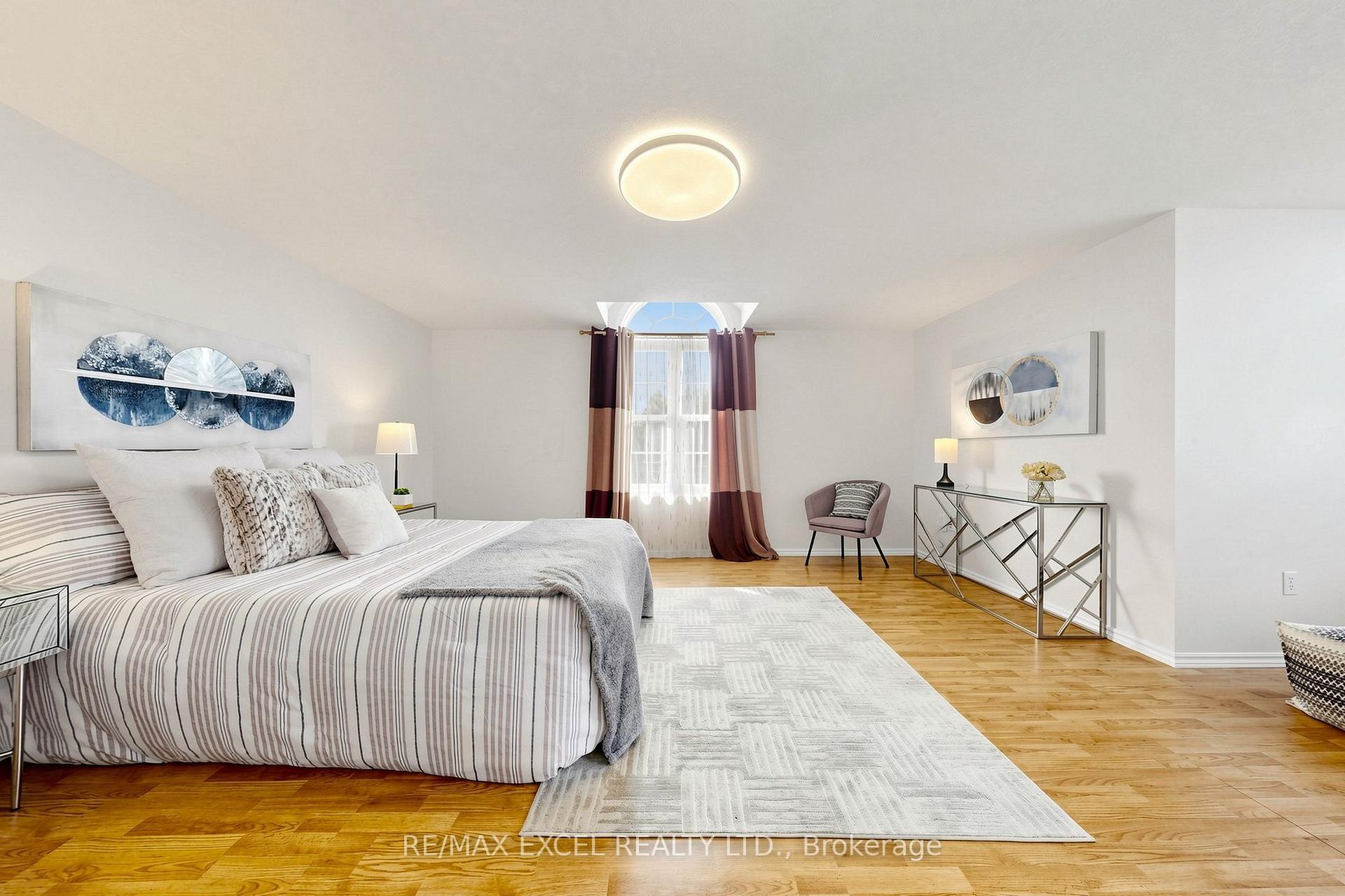 Photo 18 of 548 Mariner Drive, Waterloo, Colonial Acres — HOMEH
