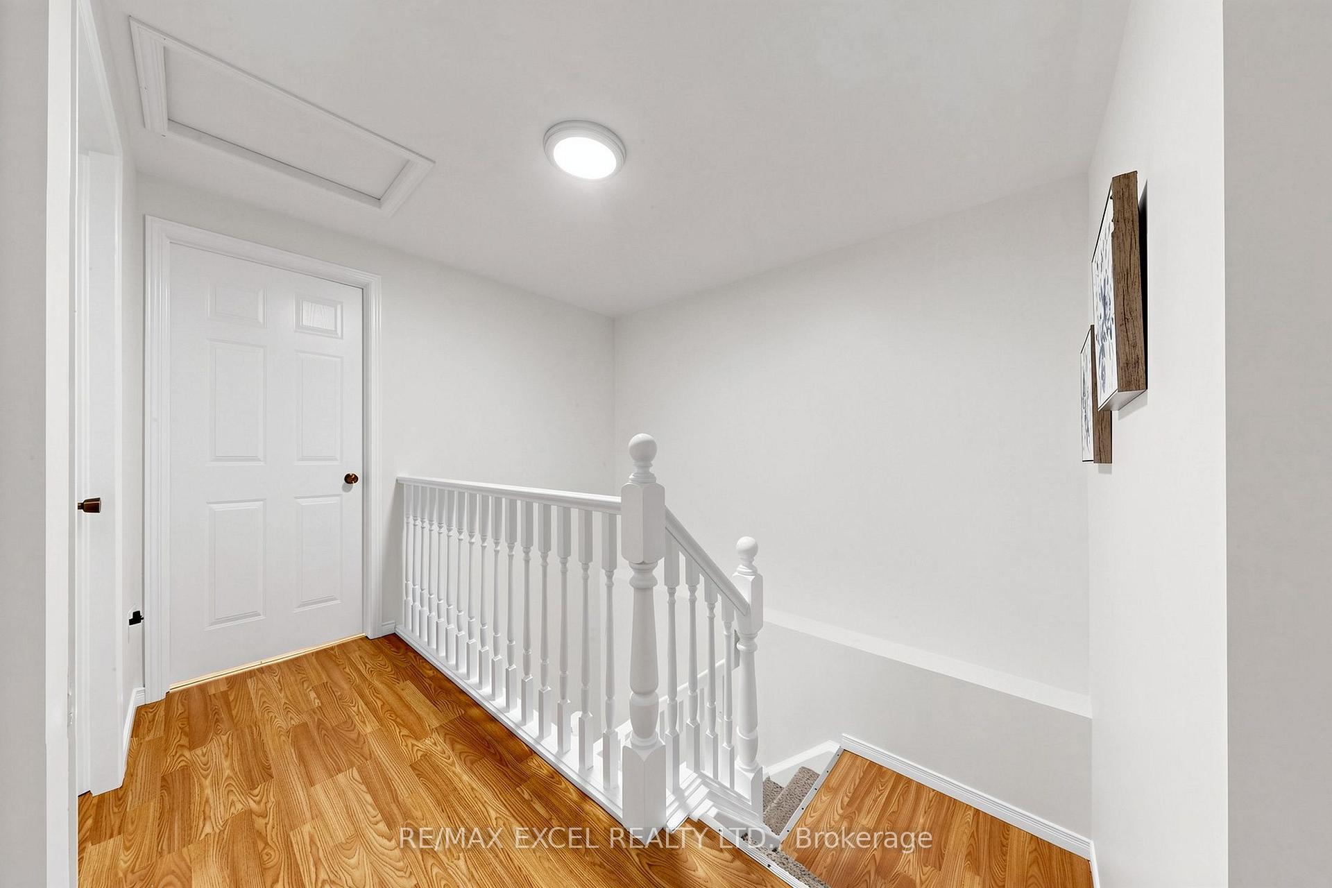 Photo 23 of 548 Mariner Drive, Waterloo, Colonial Acres — HOMEH