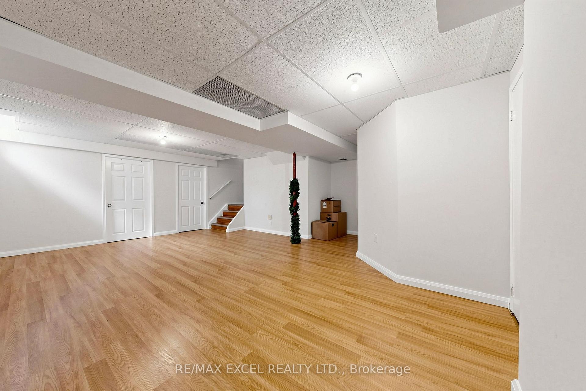Photo 26 of 548 Mariner Drive, Waterloo, Colonial Acres — HOMEH