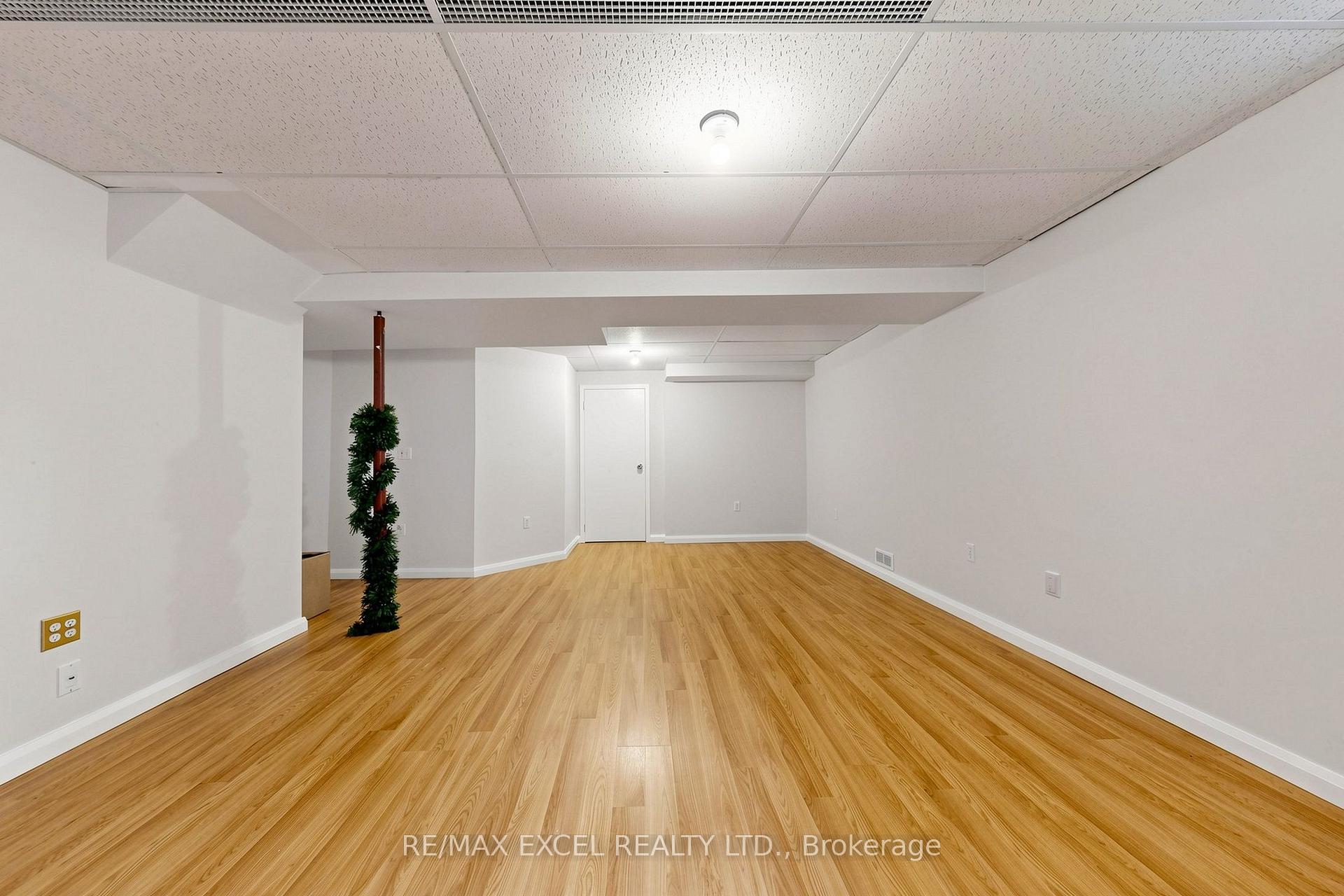Photo 29 of 548 Mariner Drive, Waterloo, Colonial Acres — HOMEH