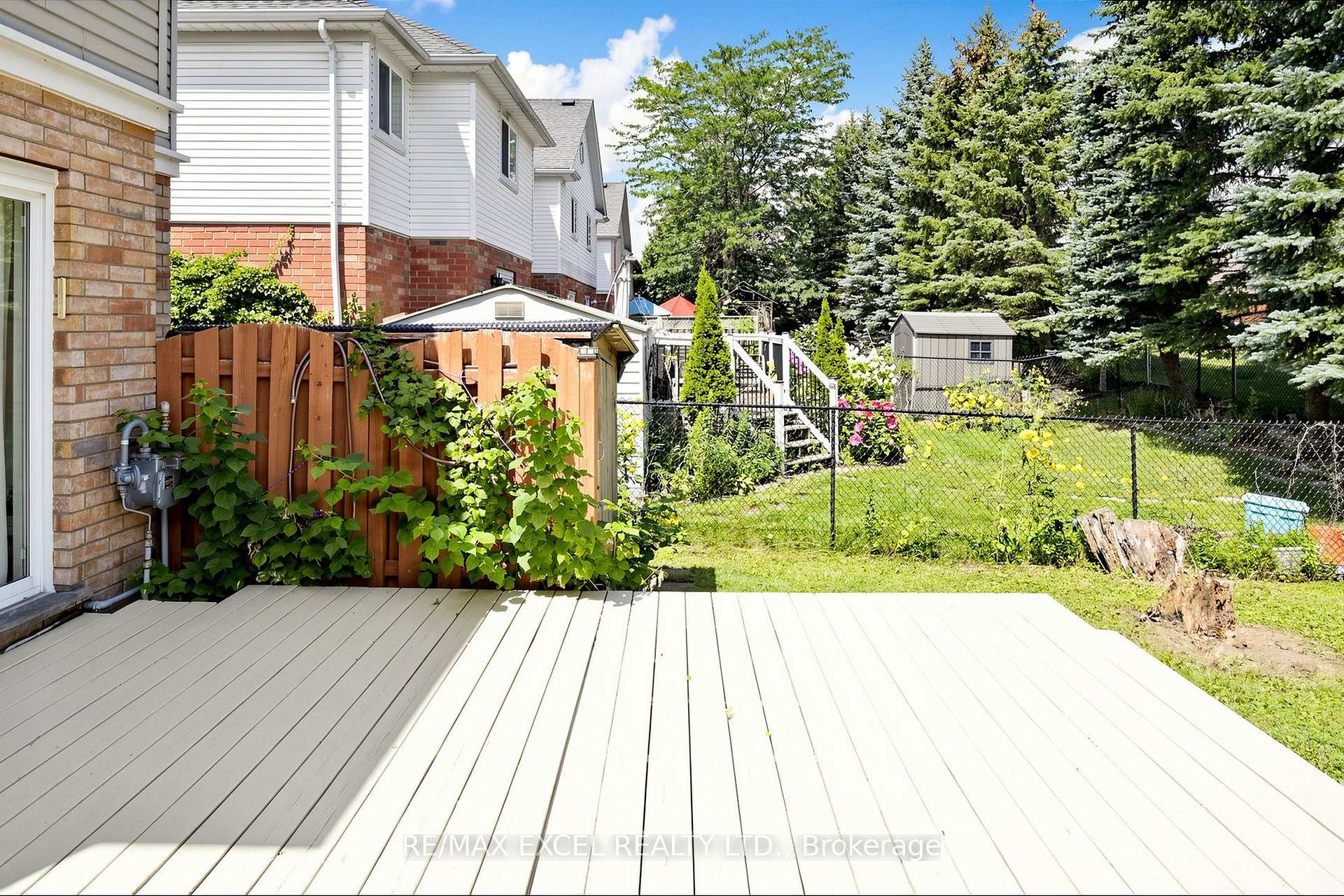 Photo 36 of 548 Mariner Drive, Waterloo, Colonial Acres — HOMEH