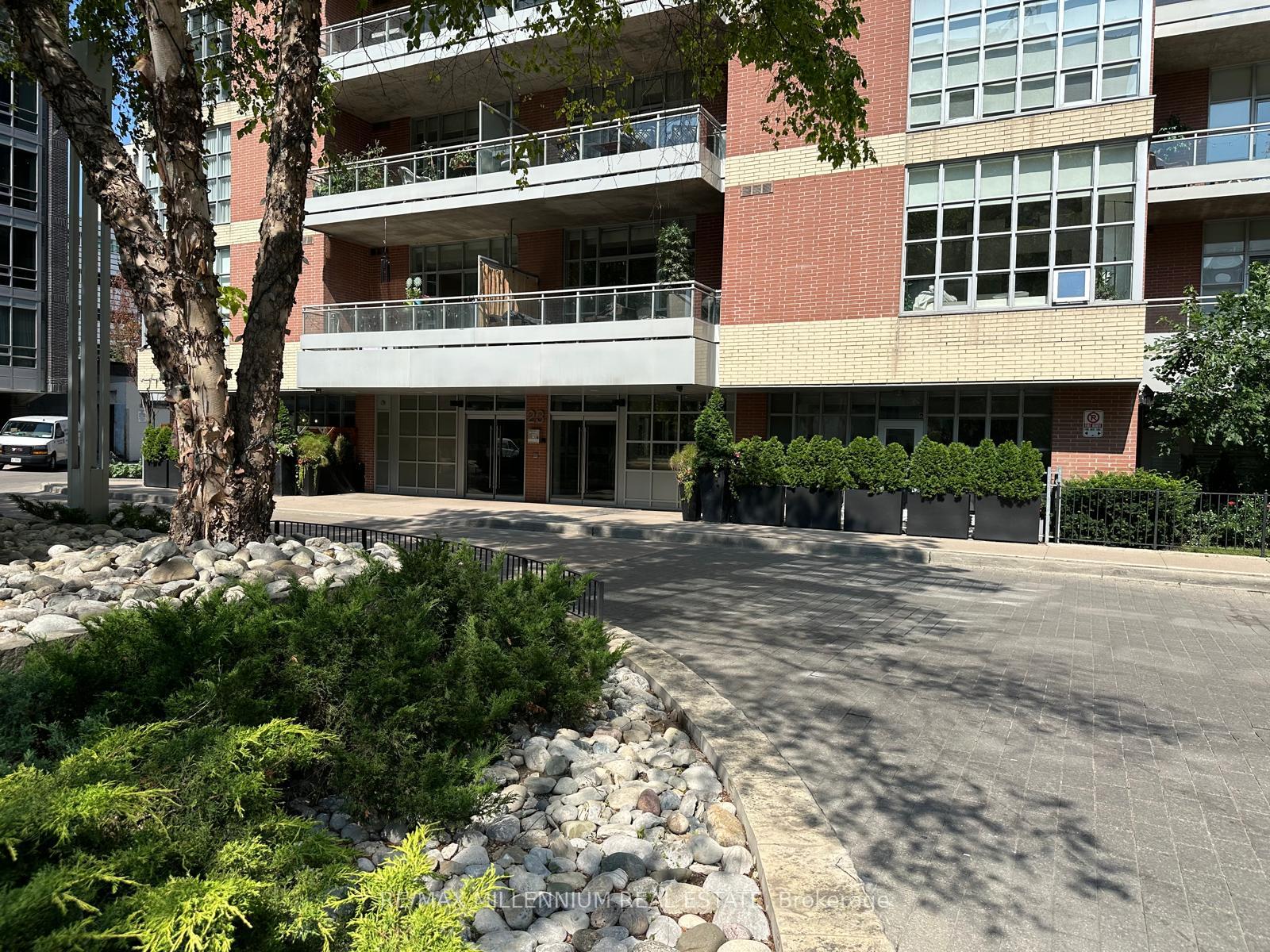 Photo 2 of Unit 1001, 23 Brant Street, Toronto, Waterfront Communities — HOMEH