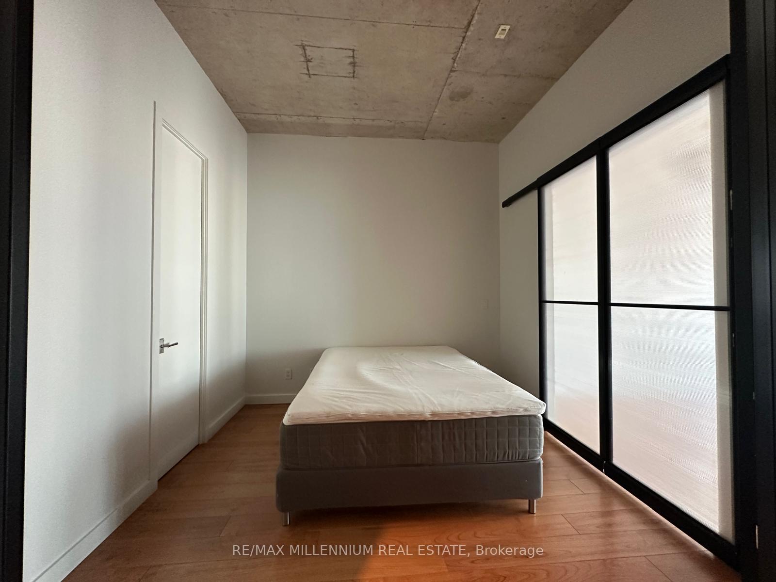 Photo 5 of Unit 1001, 23 Brant Street, Toronto, Waterfront Communities — HOMEH