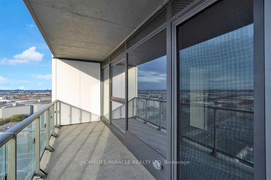 Photo 18 of Unit 2001, 1000 Portage Parkway, Vaughan, Vaughan Corporate Centre — HOMEH