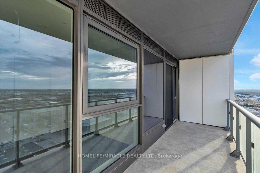 Photo 20 of Unit 2001, 1000 Portage Parkway, Vaughan, Vaughan Corporate Centre — HOMEH