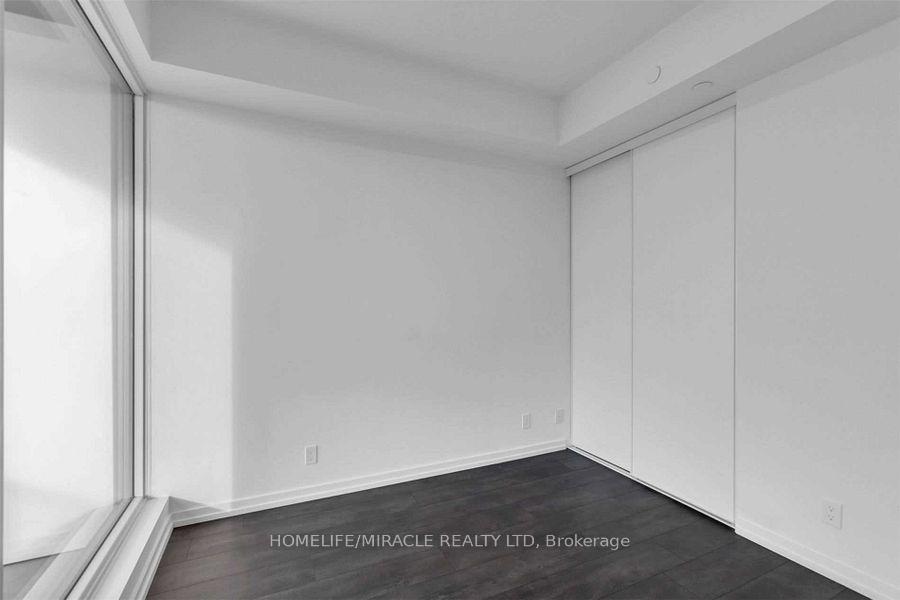 Photo 27 of Unit 2001, 1000 Portage Parkway, Vaughan, Vaughan Corporate Centre — HOMEH