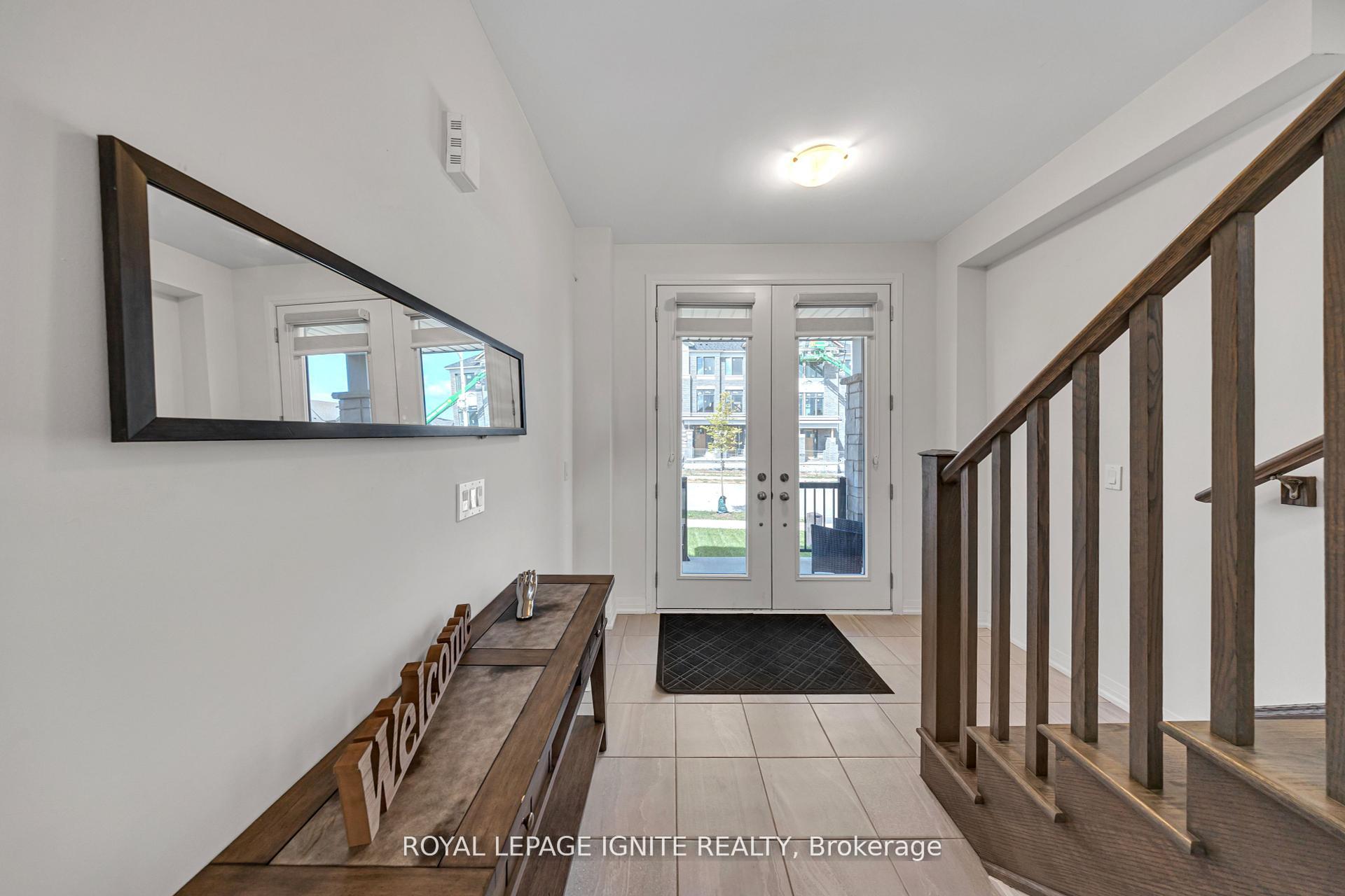 Photo 5 of 163 Spitfire Drive, Hamilton, Mount Hope — HOMEH