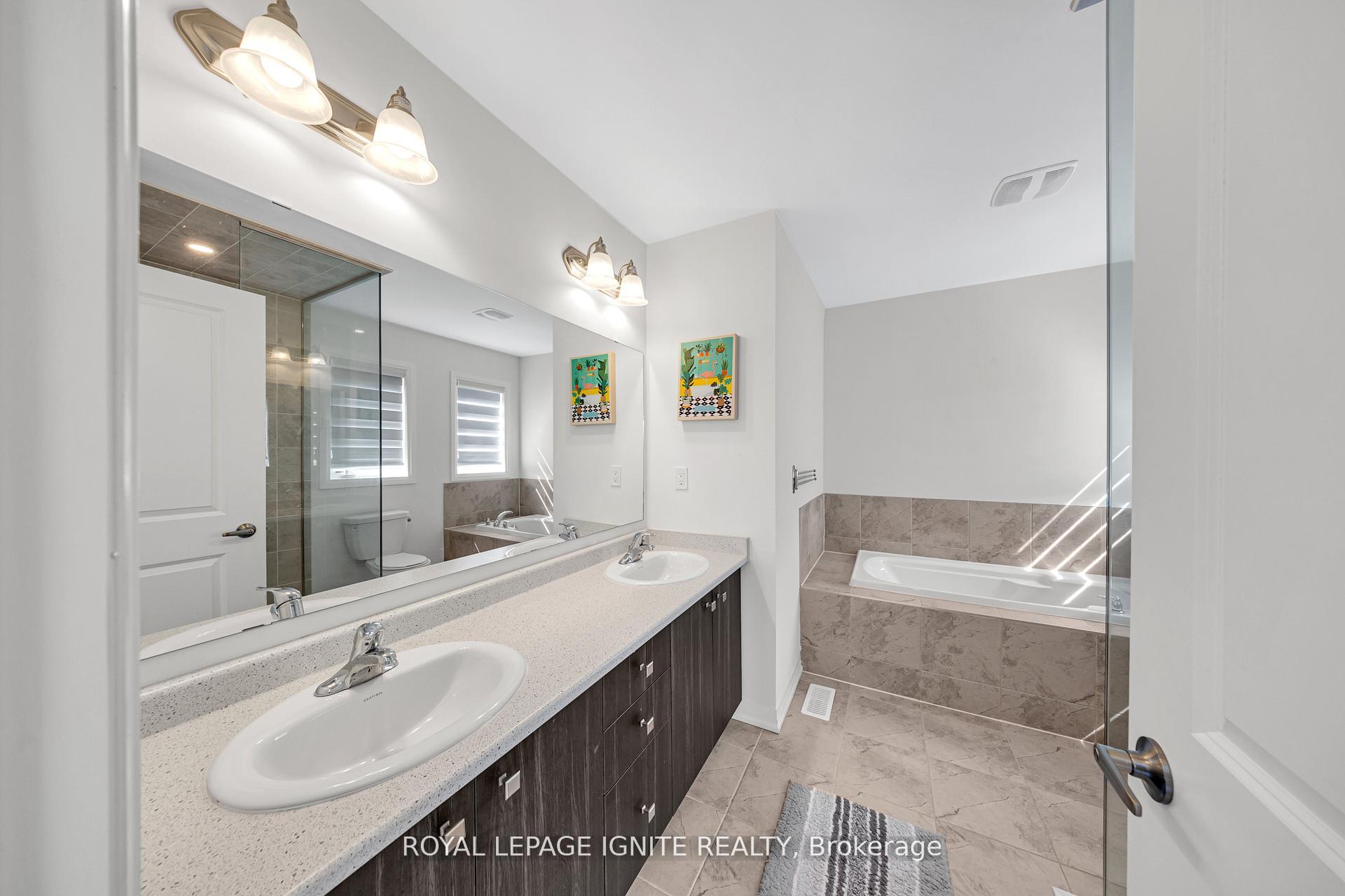 Photo 31 of 163 Spitfire Drive, Hamilton, Mount Hope — HOMEH