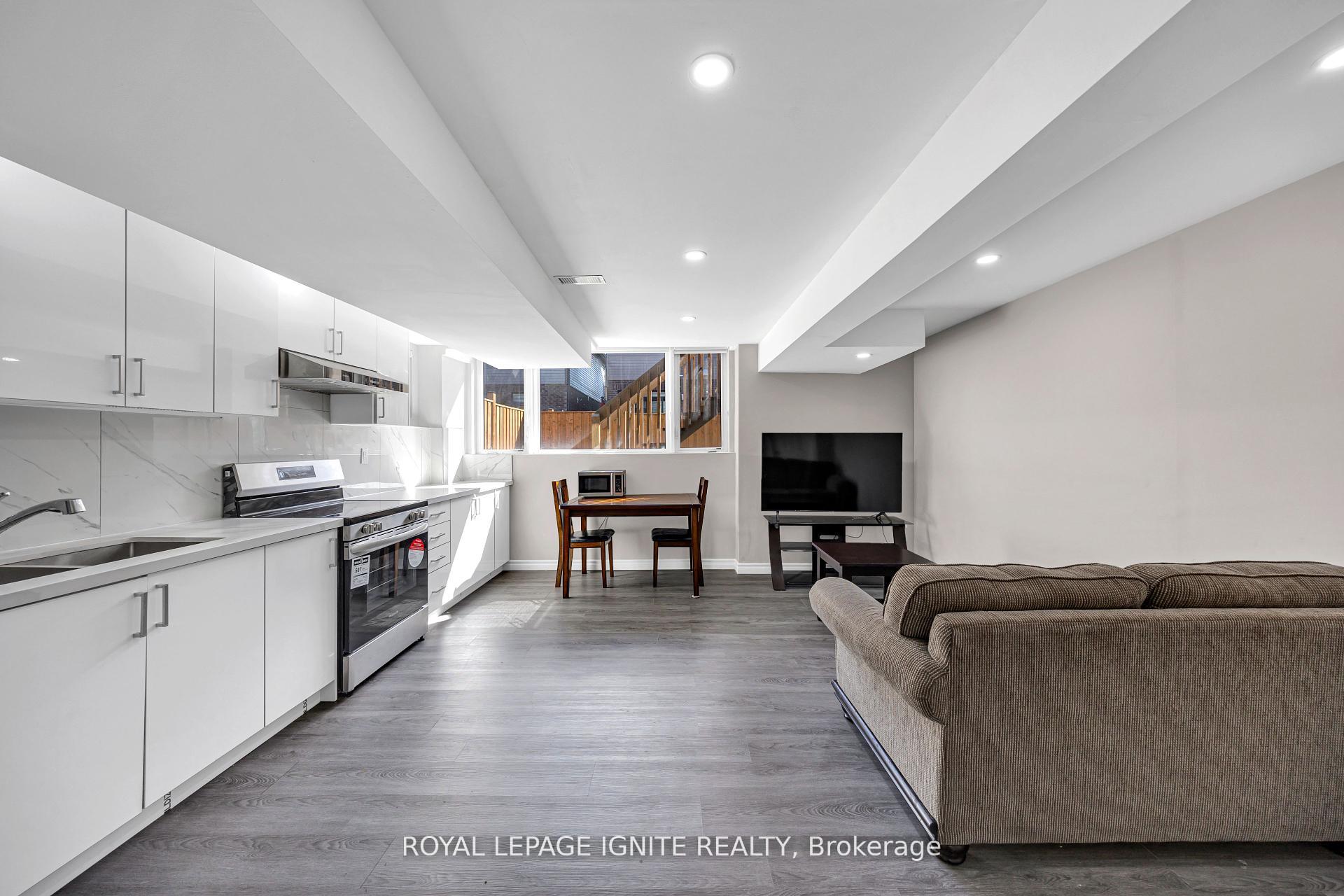 Photo 38 of 163 Spitfire Drive, Hamilton, Mount Hope — HOMEH