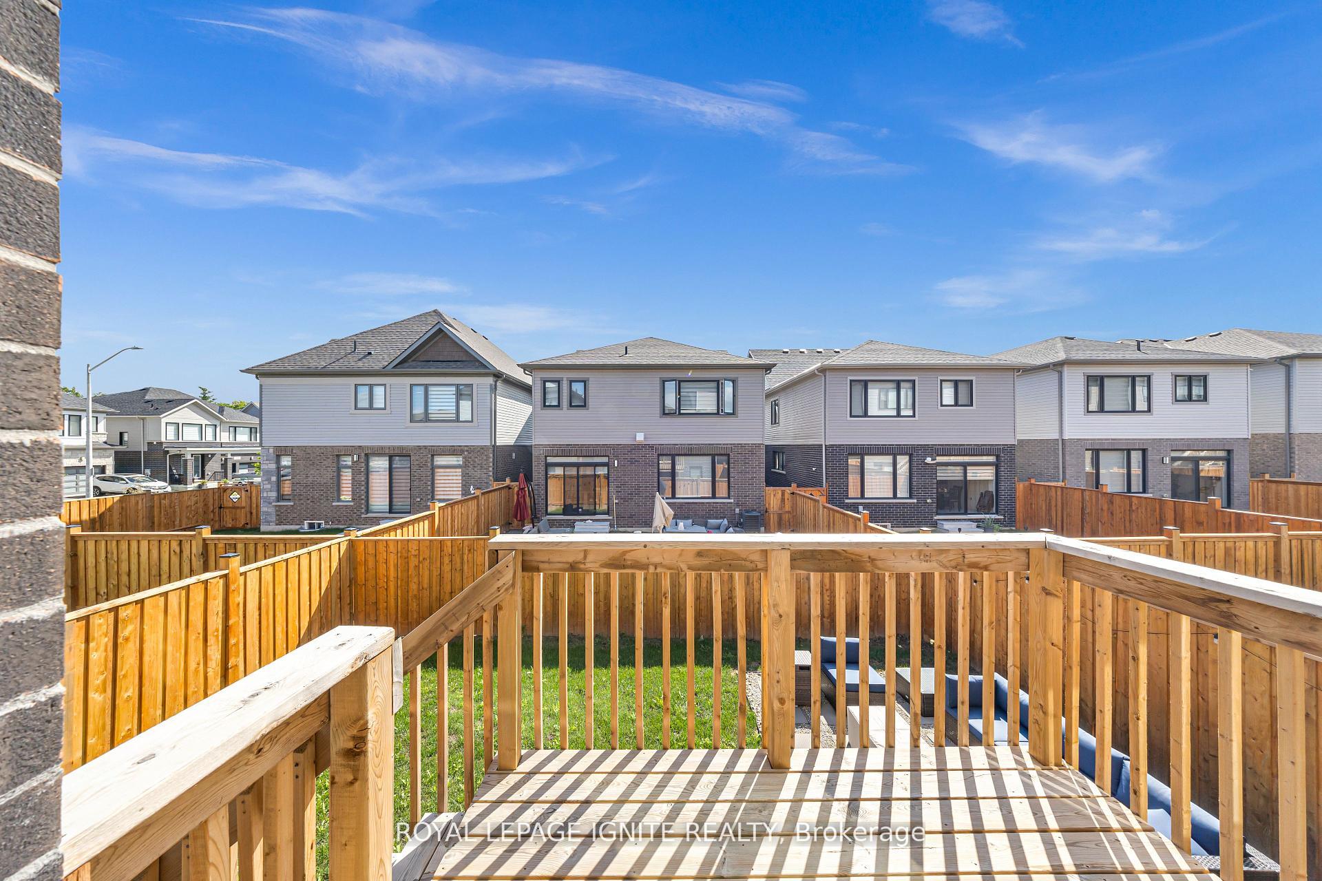 Photo 44 of 163 Spitfire Drive, Hamilton, Mount Hope — HOMEH