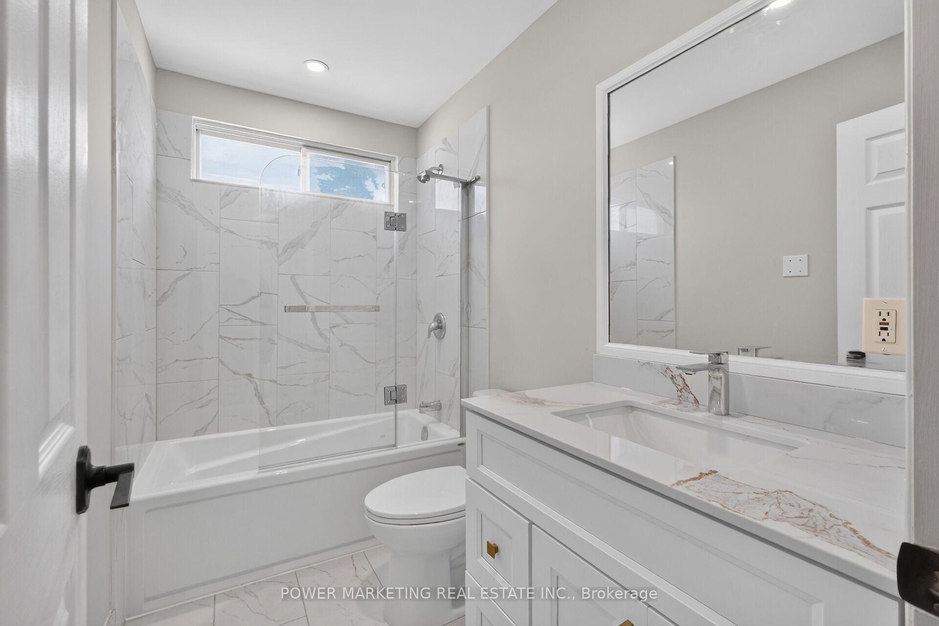 Photo 15 of 986 Laporte Street, Ottawa, Beacon Hill South — HOMEH