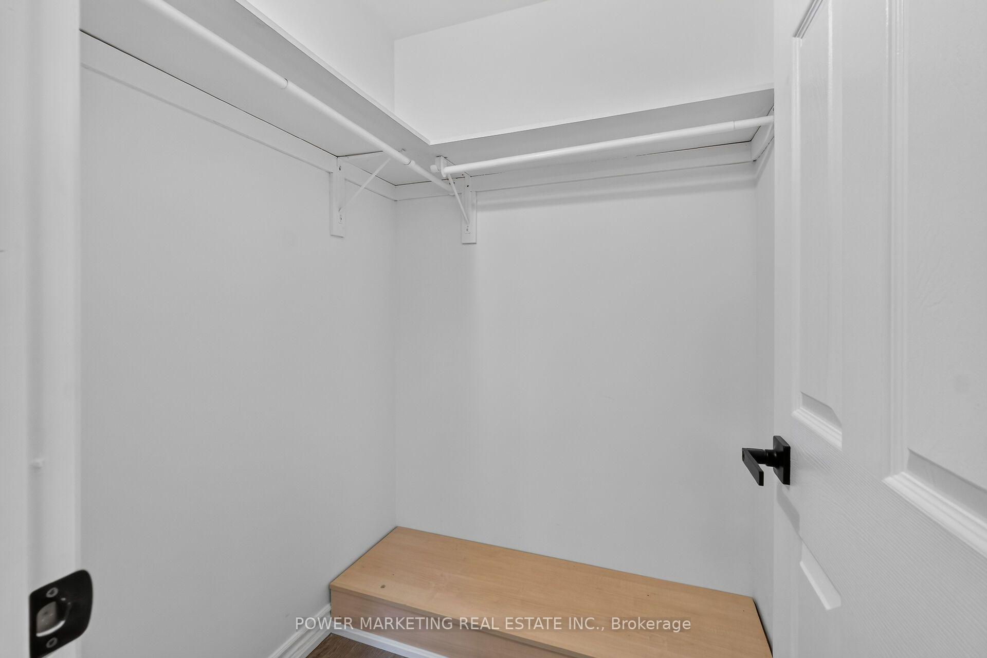 Photo 19 of 986 Laporte Street, Ottawa, Beacon Hill South — HOMEH