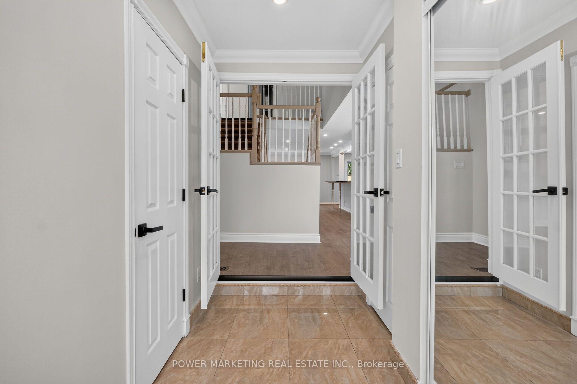 Photo 24 of 986 Laporte Street, Ottawa, Beacon Hill South — HOMEH