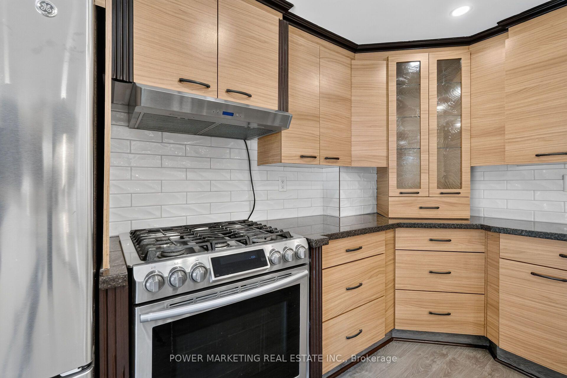 Photo 31 of 986 Laporte Street, Ottawa, Beacon Hill South — HOMEH