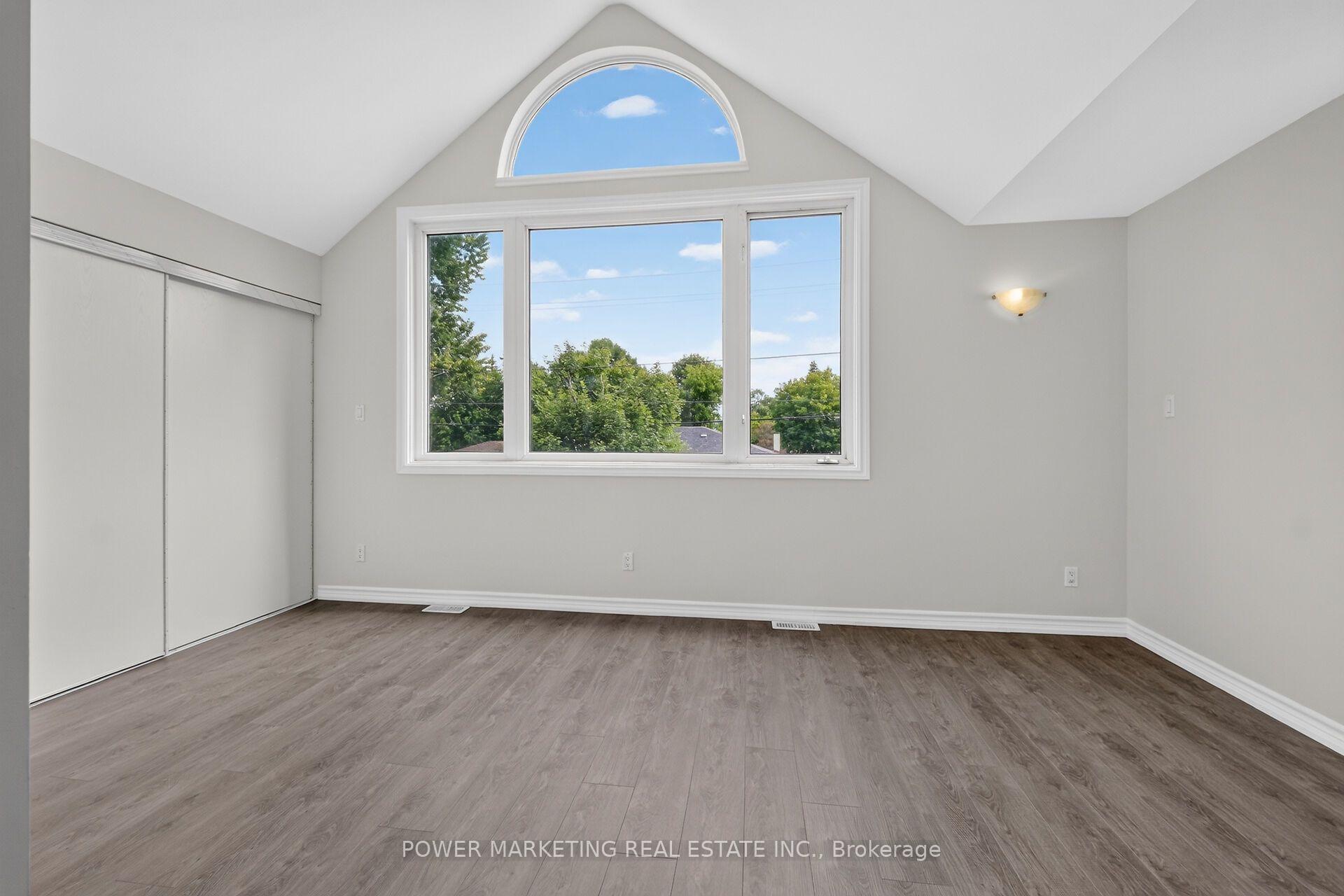 Photo 43 of 986 Laporte Street, Ottawa, Beacon Hill South — HOMEH