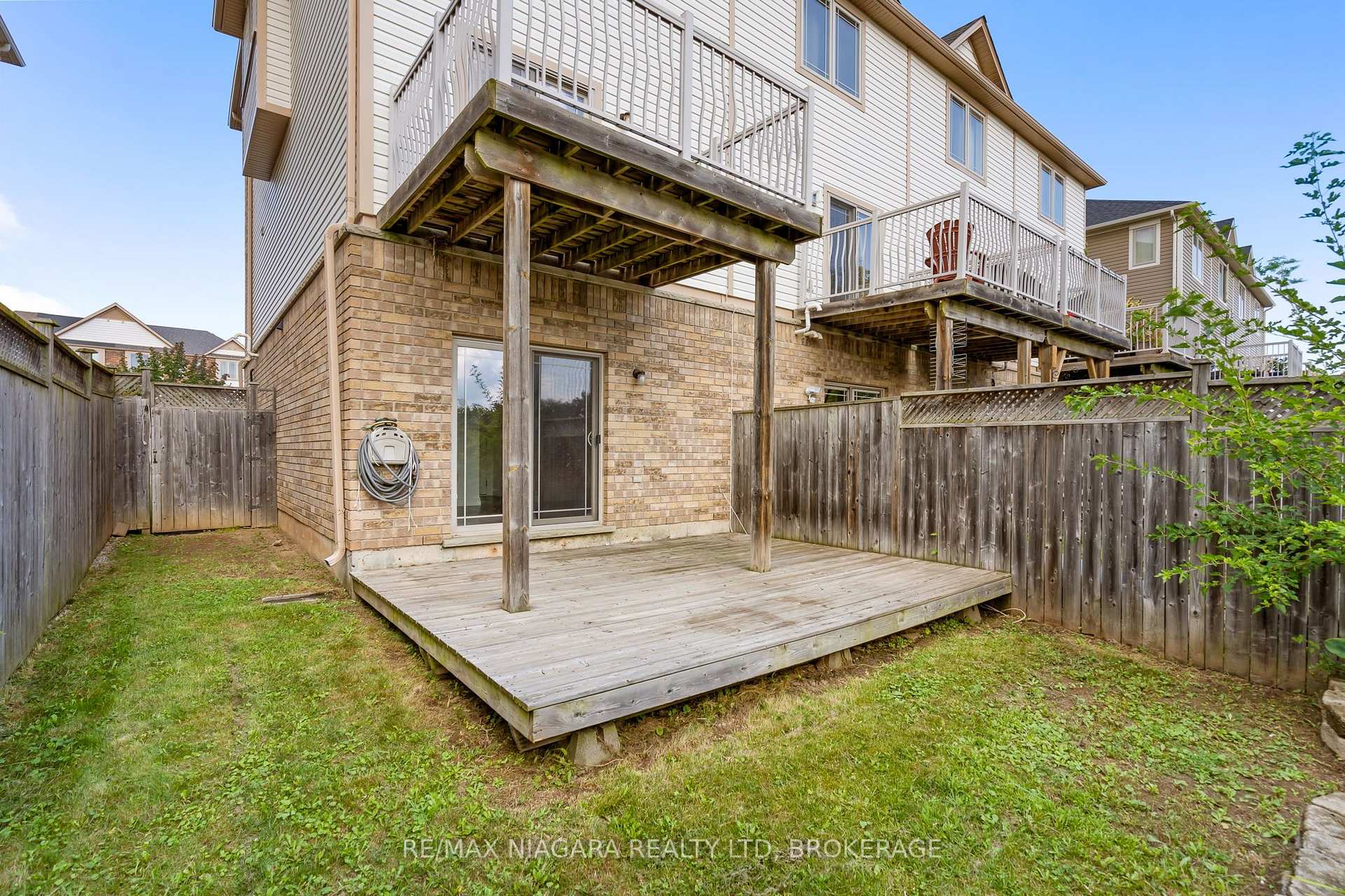 Photo 22 of 15 Hemlock Way, Grimsby, Grimsby West — HOMEH
