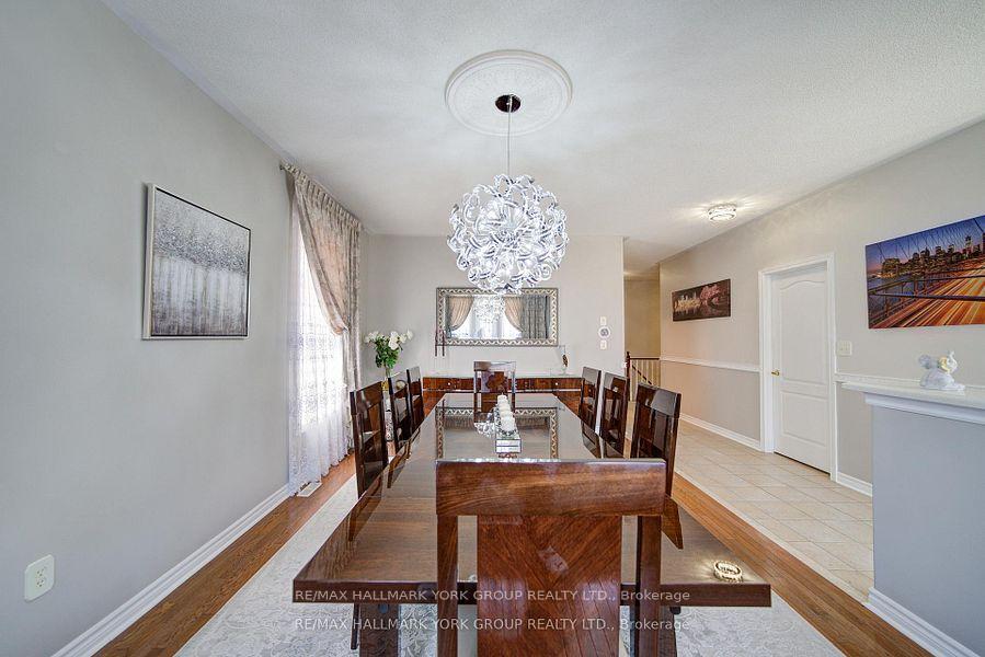 Photo 7 of 26 Regalia Way, Barrie, Innis-Shore — HOMEH