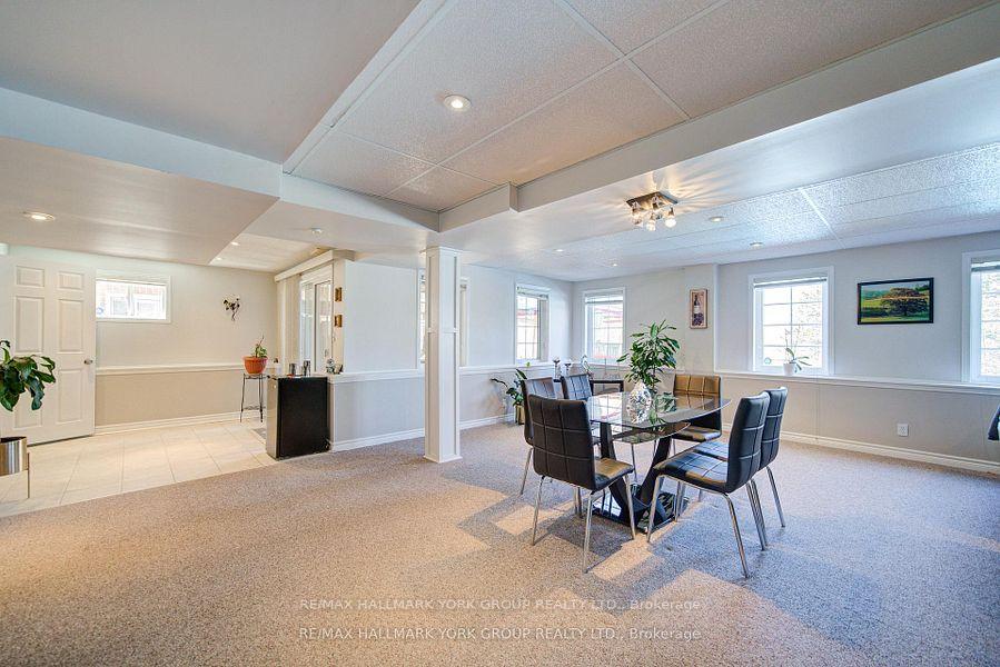Photo 27 of 26 Regalia Way, Barrie, Innis-Shore — HOMEH