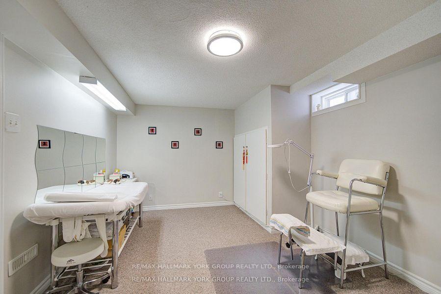 Photo 31 of 26 Regalia Way, Barrie, Innis-Shore — HOMEH
