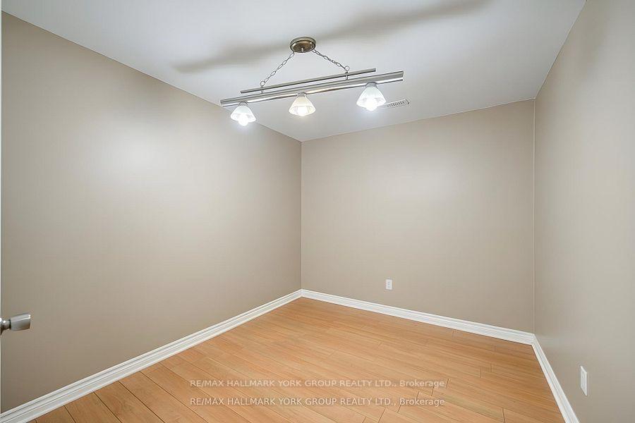 Photo 33 of 26 Regalia Way, Barrie, Innis-Shore — HOMEH