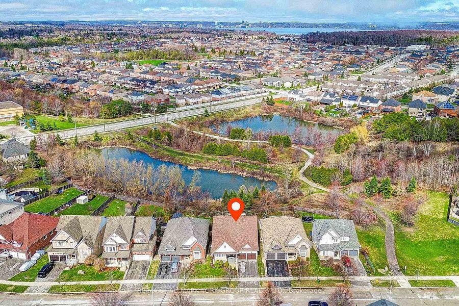 Photo 39 of 26 Regalia Way, Barrie, Innis-Shore — HOMEH
