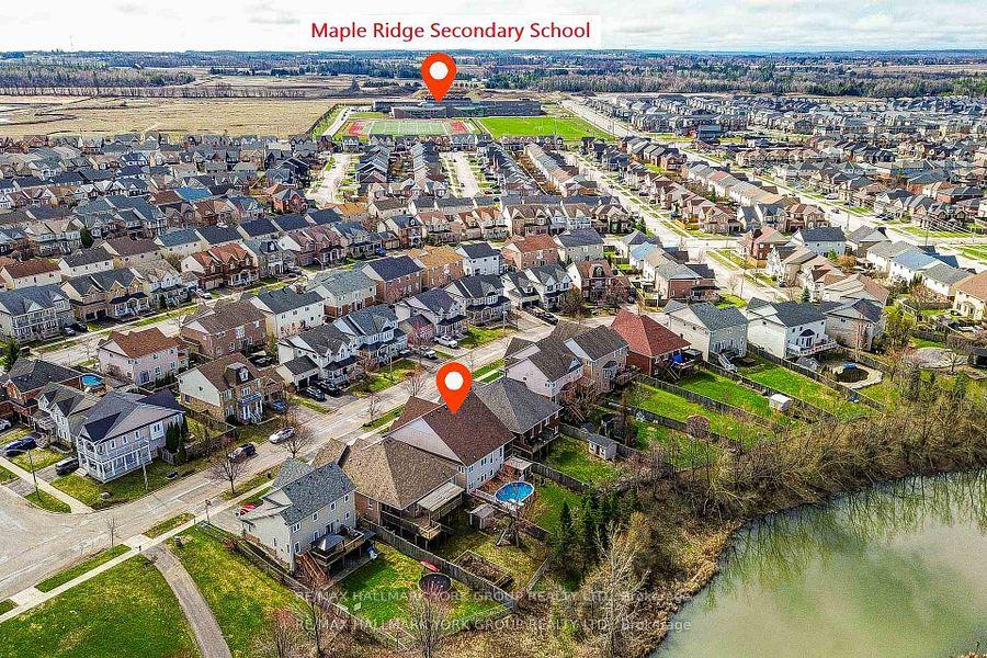 Photo 42 of 26 Regalia Way, Barrie, Innis-Shore — HOMEH