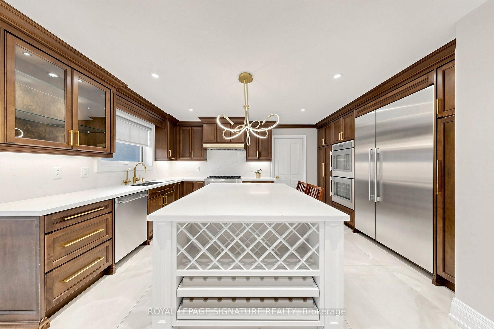 Photo 10 of 374 Vaughan Mills Road, Vaughan, Islington Woods — HOMEH