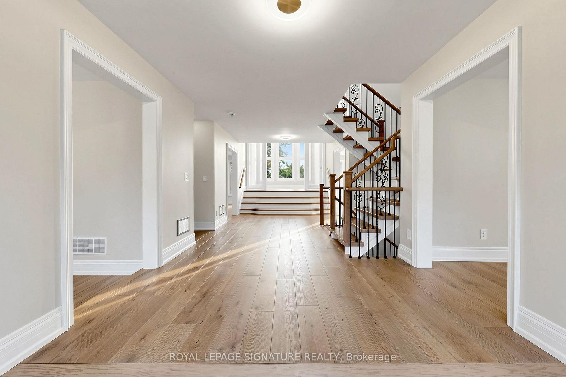 Photo 20 of 374 Vaughan Mills Road, Vaughan, Islington Woods — HOMEH