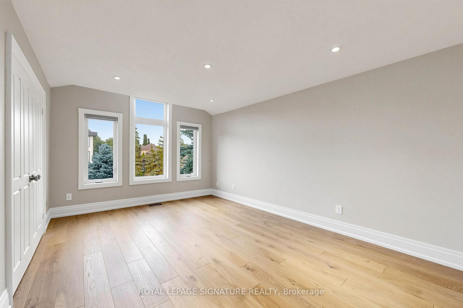 Photo 30 of 374 Vaughan Mills Road, Vaughan, Islington Woods — HOMEH