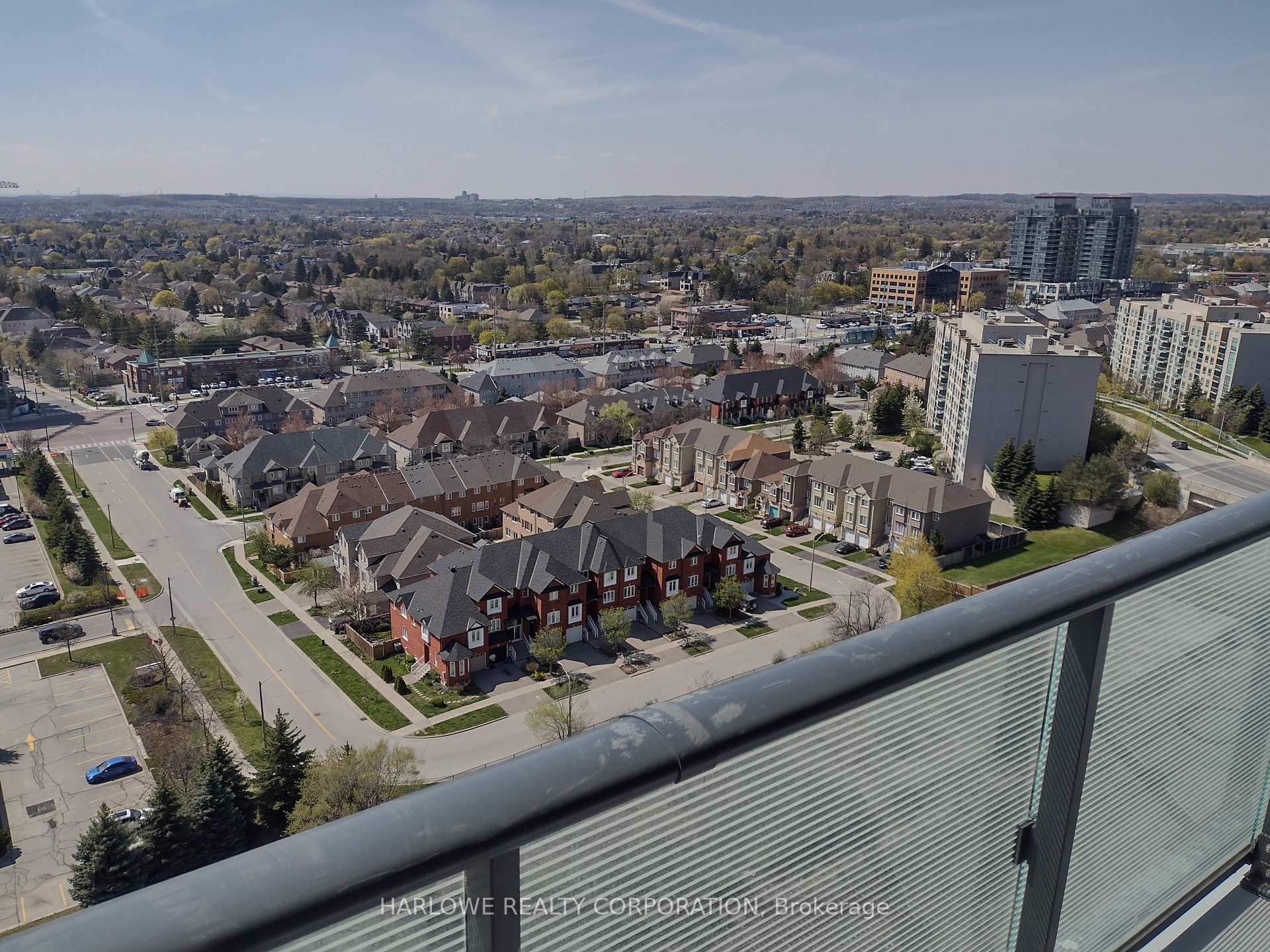 Photo 2 of Unit 1912, 95 Oneida Crescent, Richmond Hill, Langstaff — HOMEH