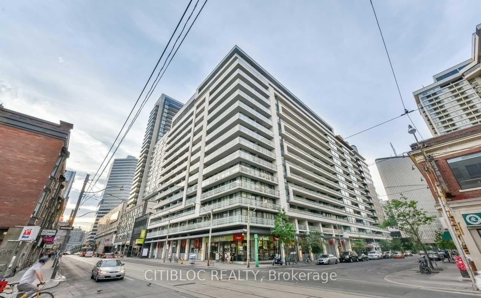 Front of Unit 1622, 111 Elizabeth Street
