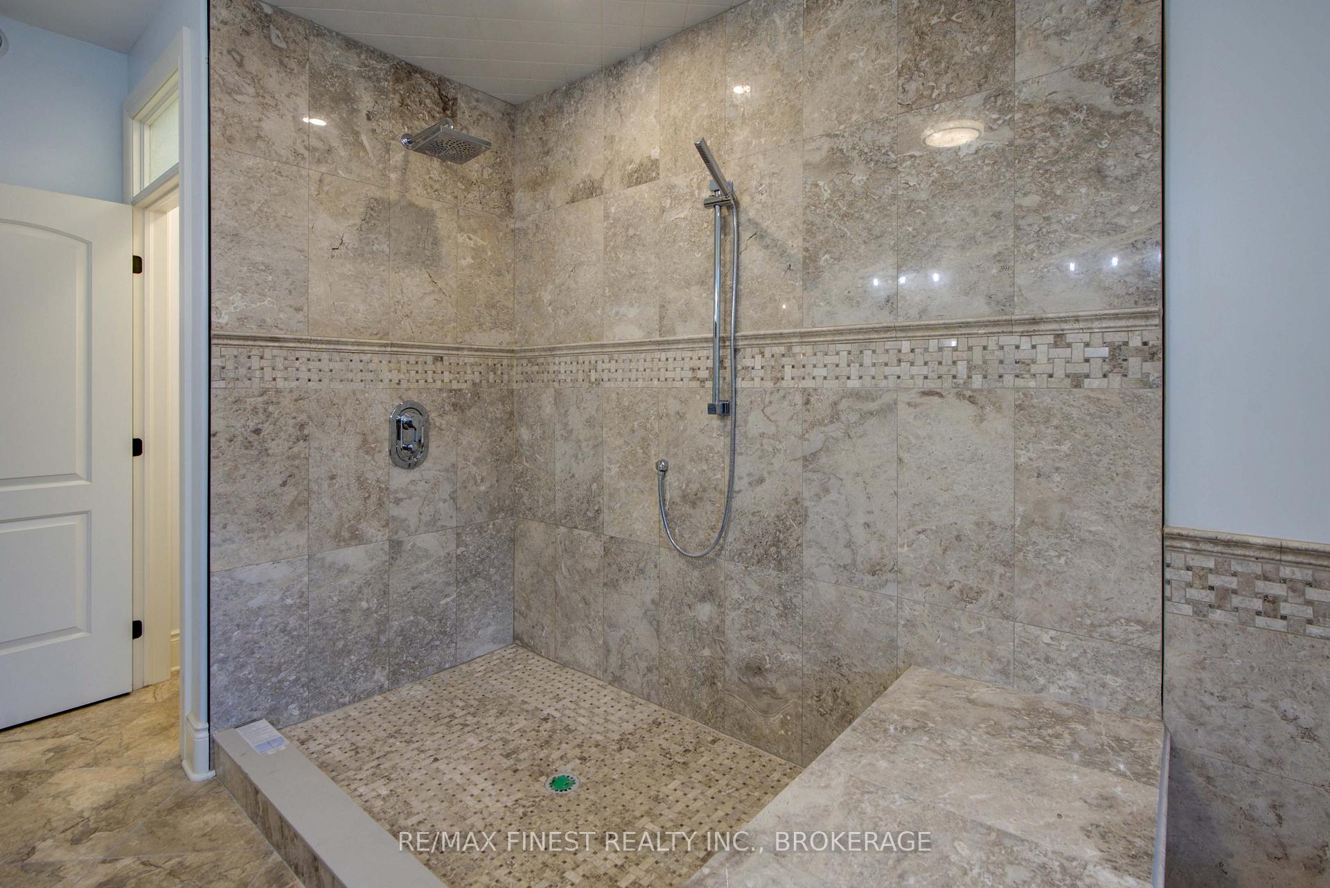 Photo 31 of 43 Crerar Boulevard, Kingston, City SouthWest — HOMEH