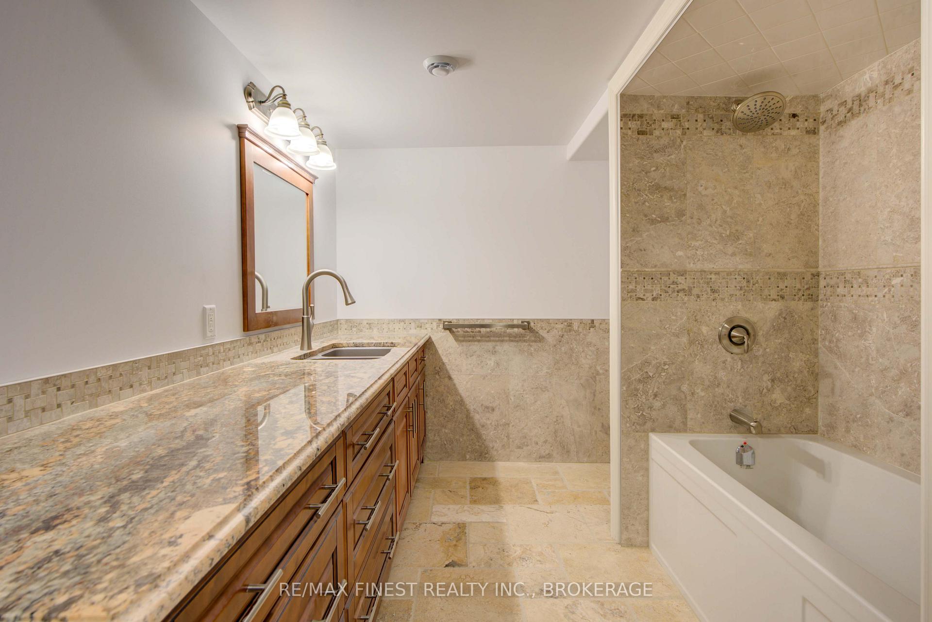 Photo 34 of 43 Crerar Boulevard, Kingston, City SouthWest — HOMEH