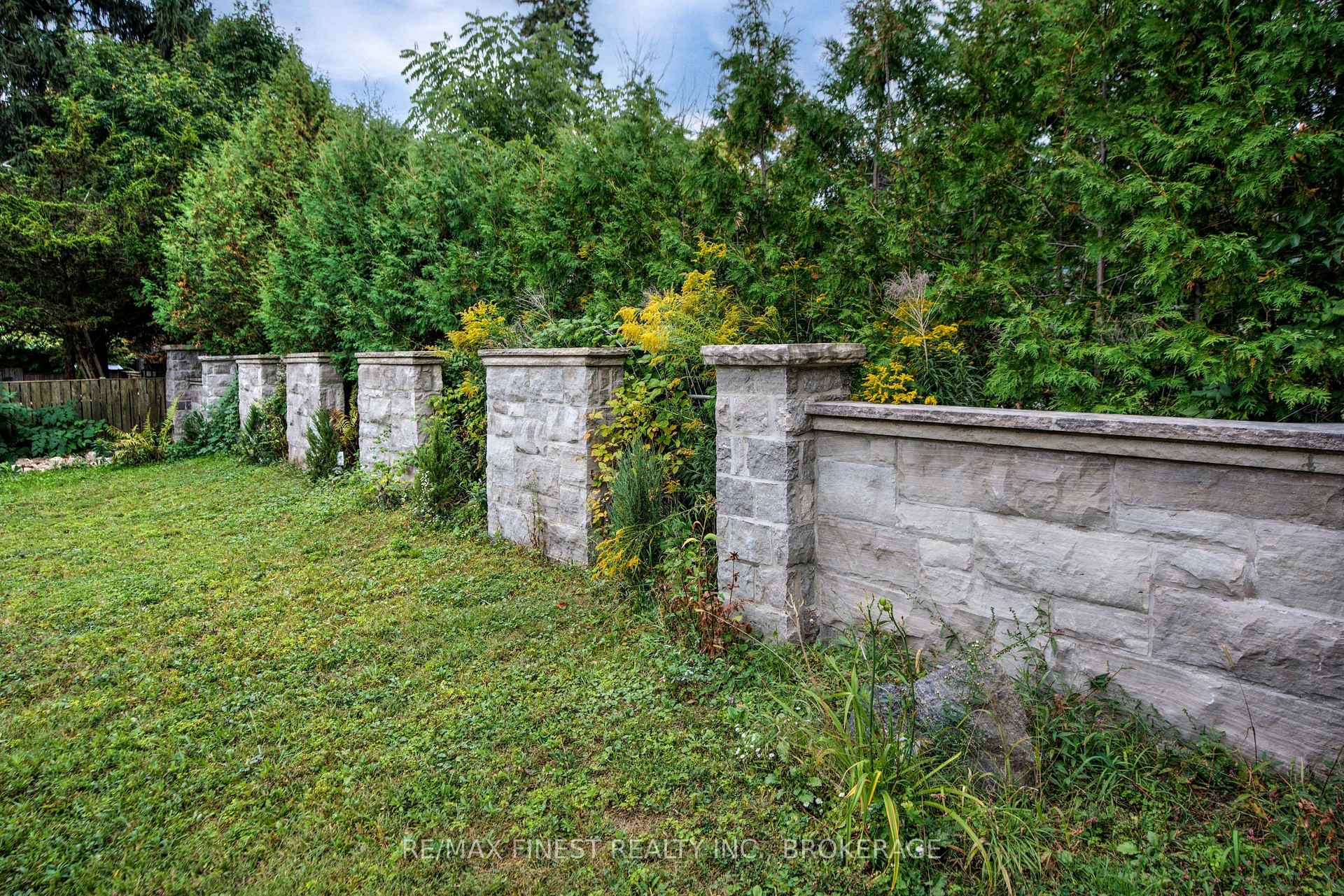Photo 46 of 43 Crerar Boulevard, Kingston, City SouthWest — HOMEH