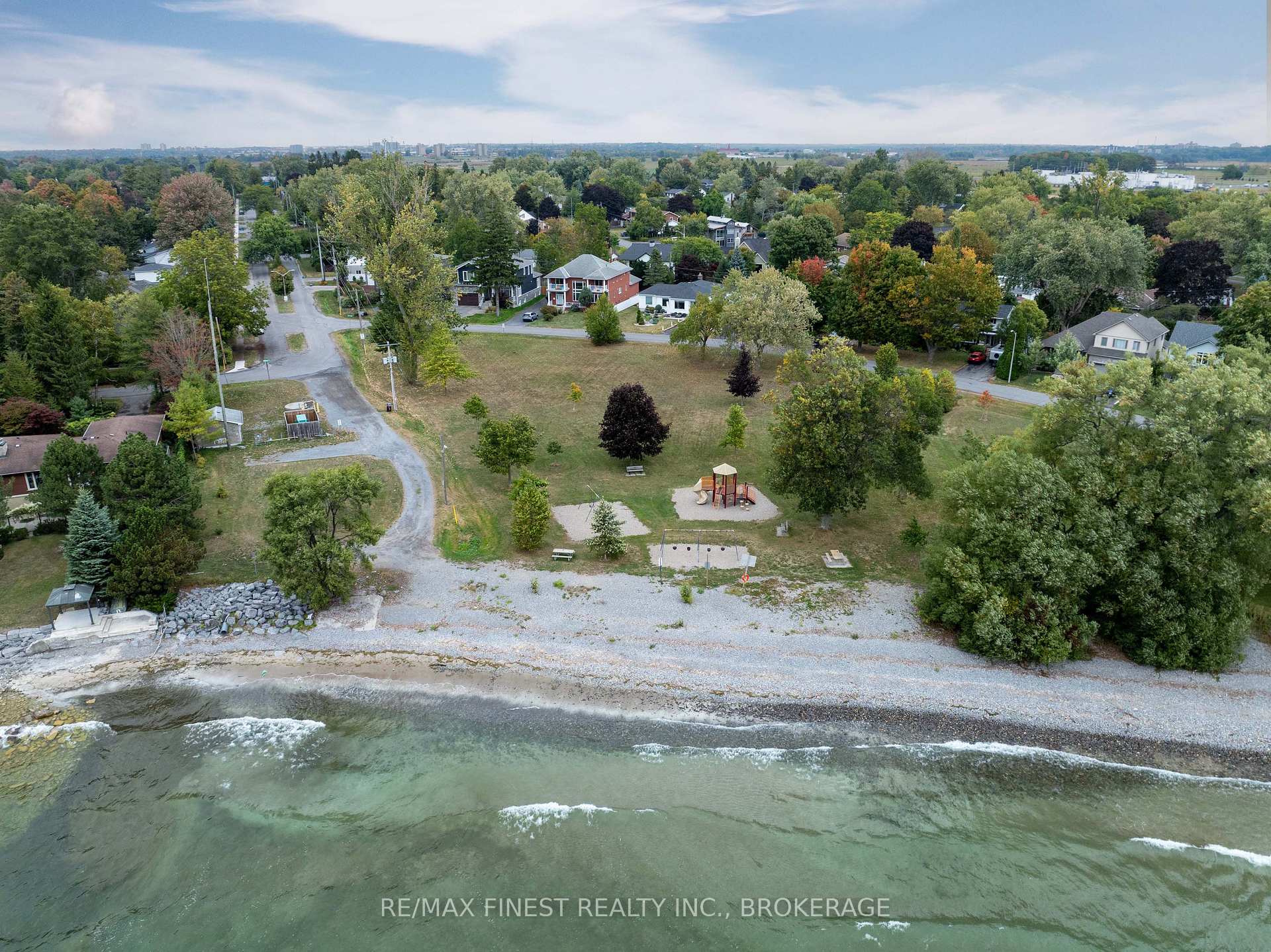 Photo 48 of 43 Crerar Boulevard, Kingston, City SouthWest — HOMEH