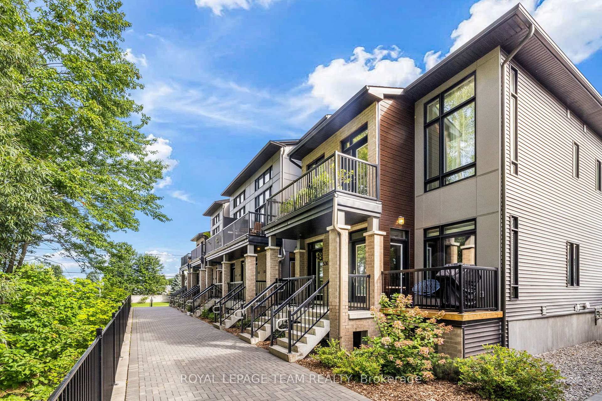 Photo 1 of Unit 32, 538 Crescendo Private, Ottawa, Riverside South/Gloucester Glen — HOMEH