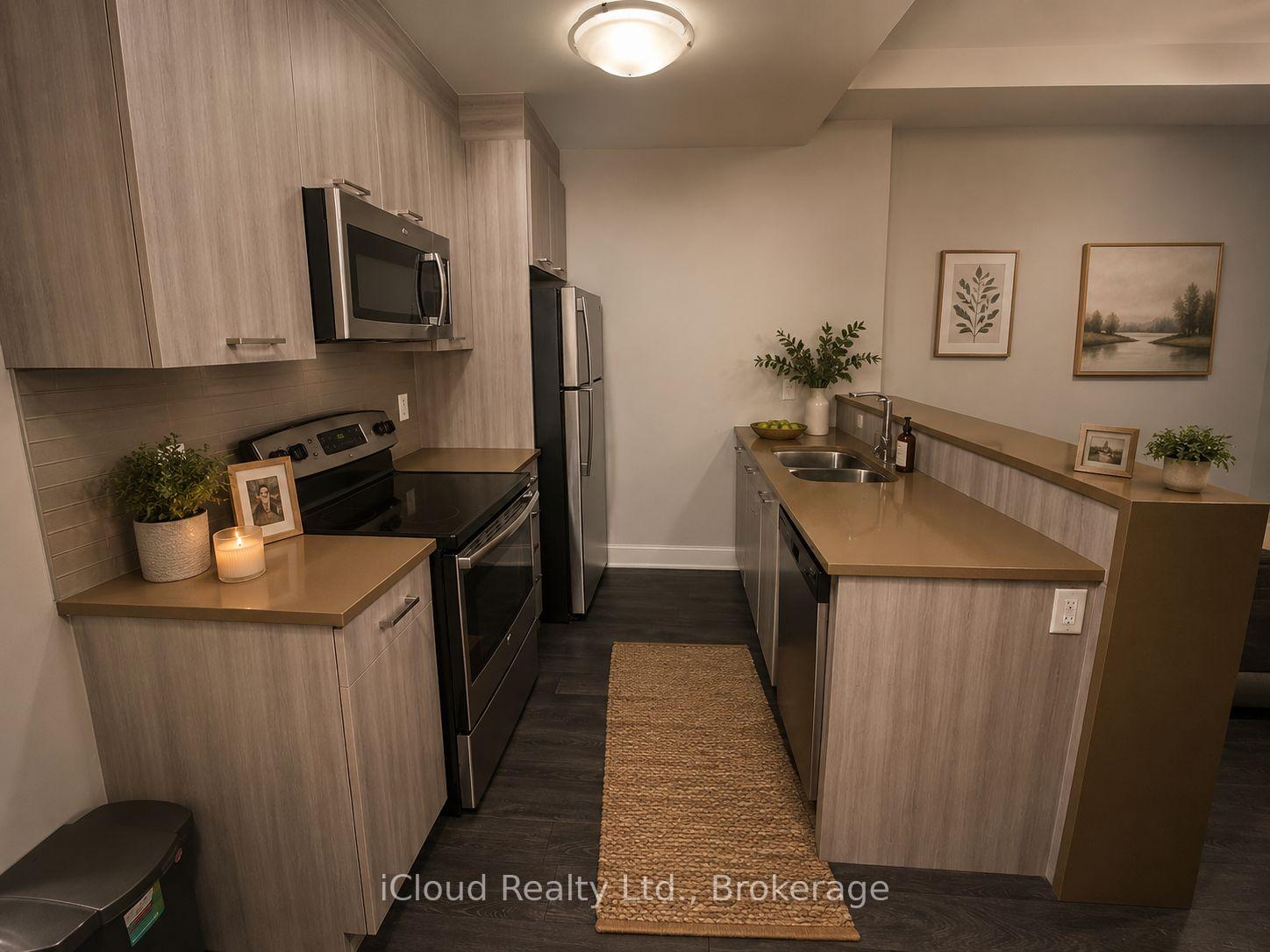 Photo 8 of Unit 315, 150 Main Street W, Hamilton, Central — HOMEH