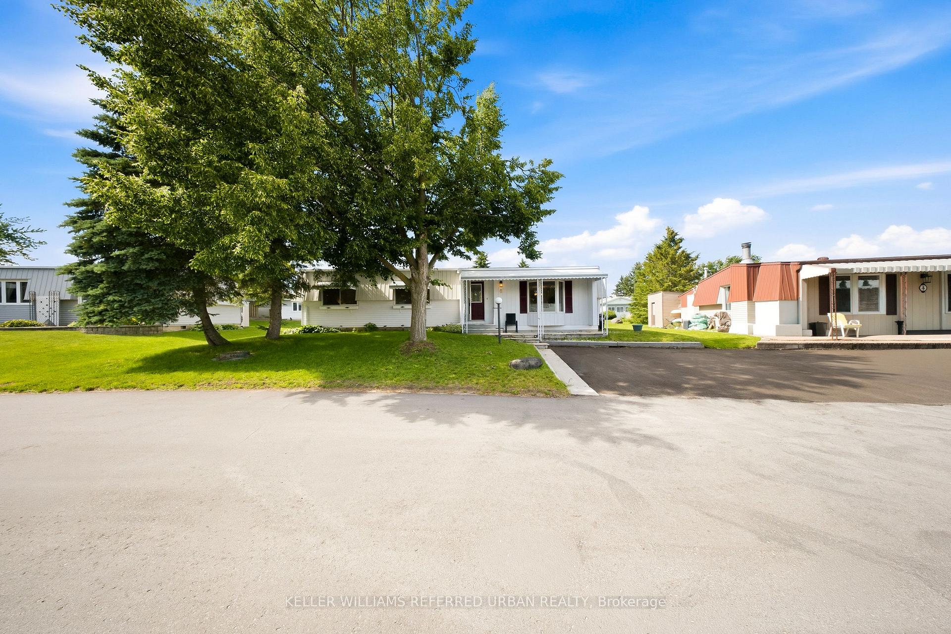 Photo 4 of 6 Gander Cove, Innisfil, Rural Innisfil — HOMEH