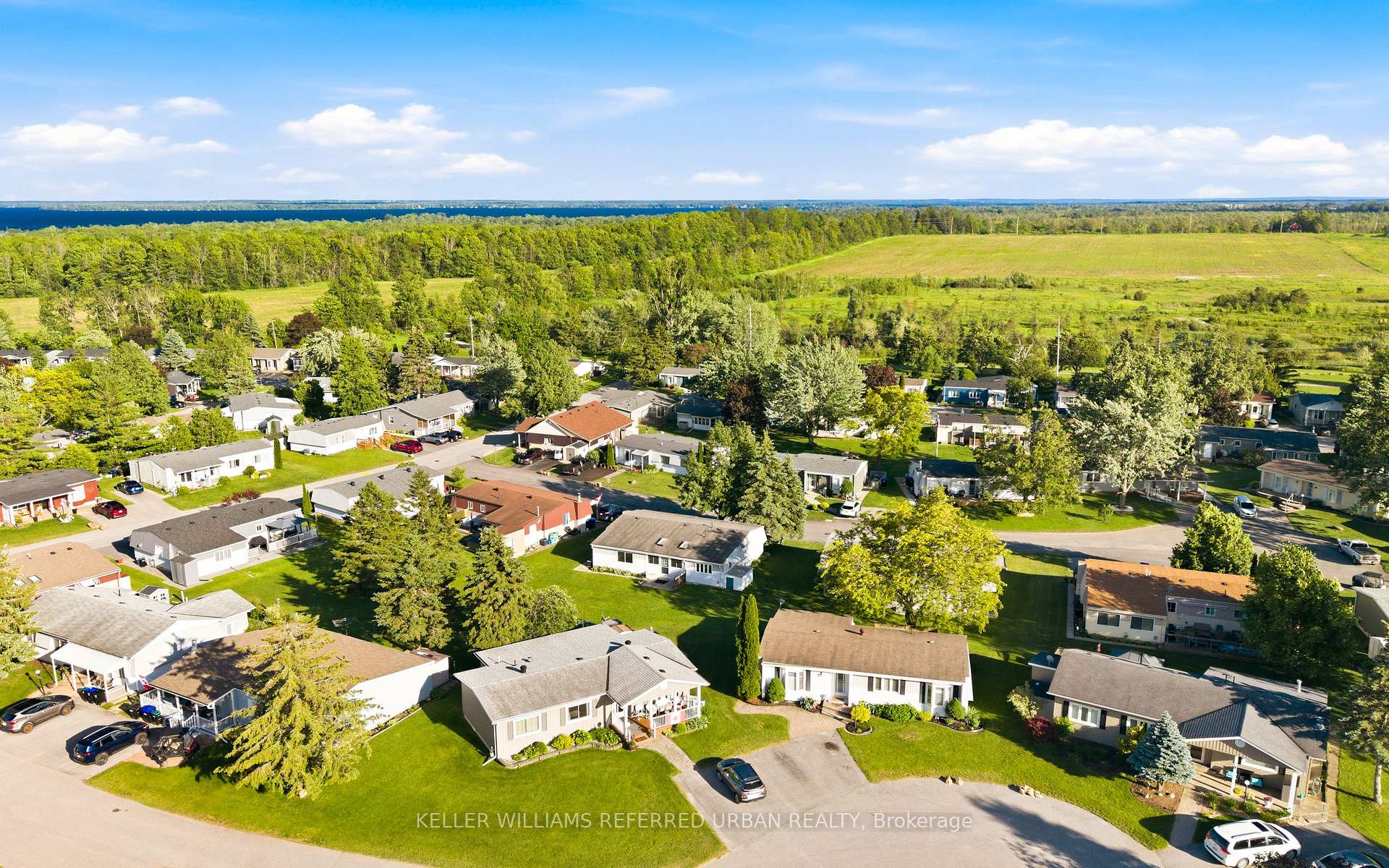 Photo 43 of 6 Gander Cove, Innisfil, Rural Innisfil — HOMEH