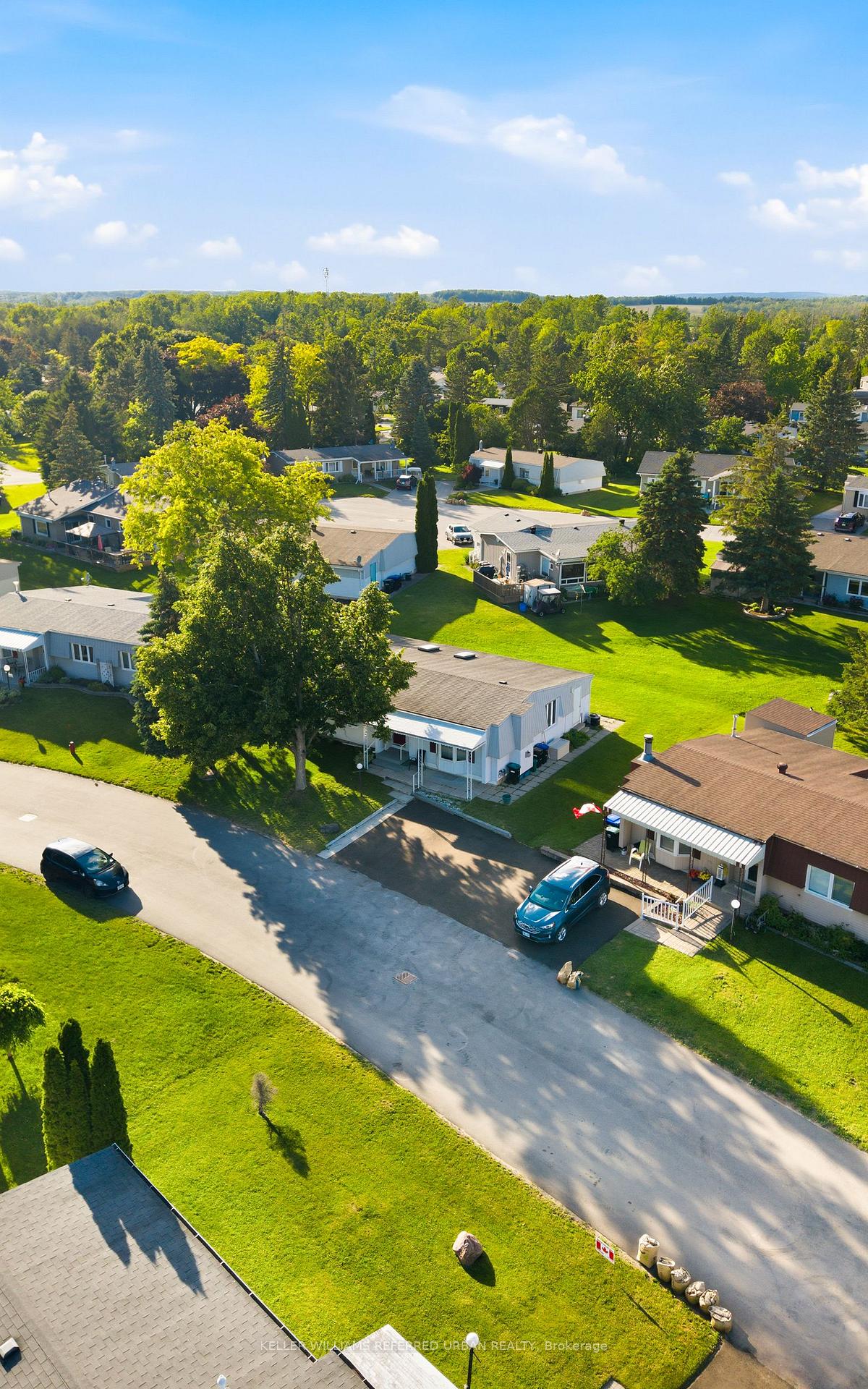 Photo 47 of 6 Gander Cove, Innisfil, Rural Innisfil — HOMEH