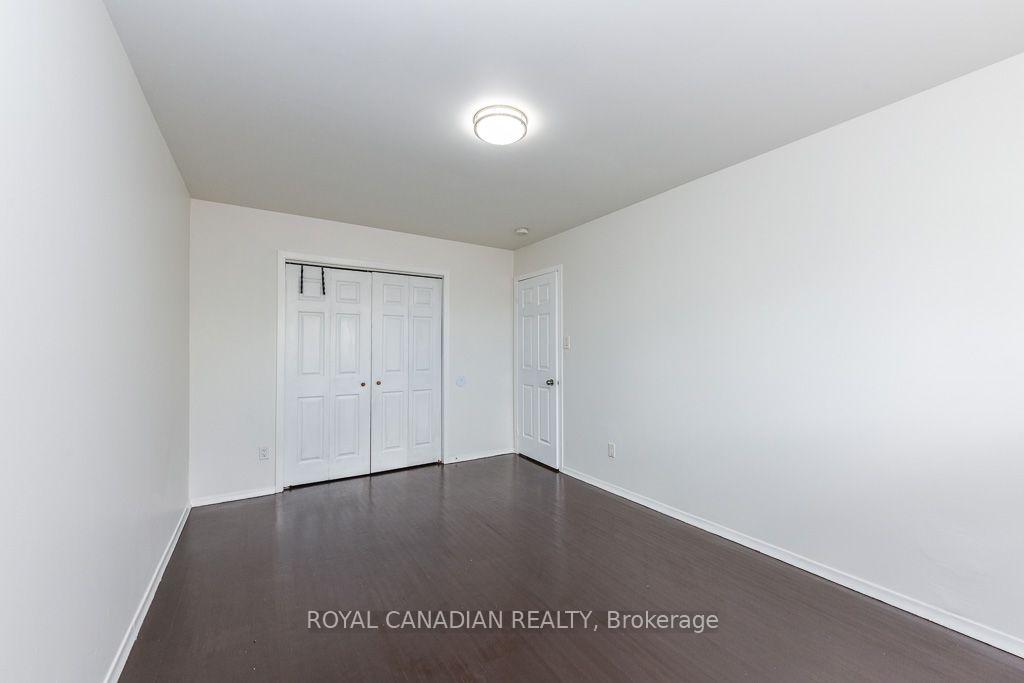 Photo 29 of 7700 Kittridge Drive, Mississauga, Malton — HOMEH