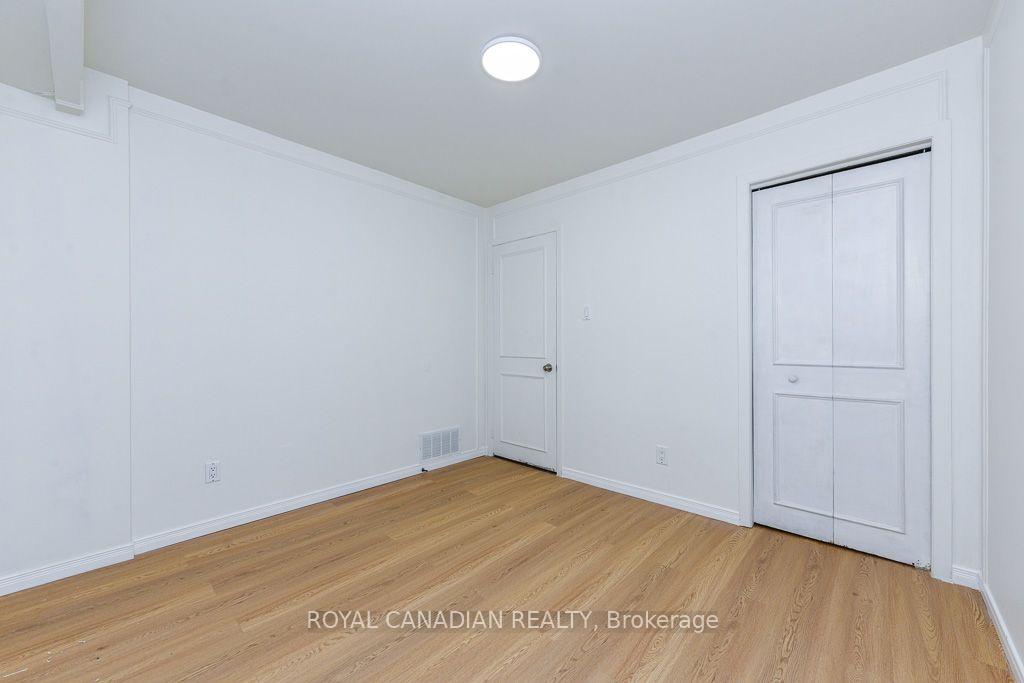 Photo 39 of 7700 Kittridge Drive, Mississauga, Malton — HOMEH