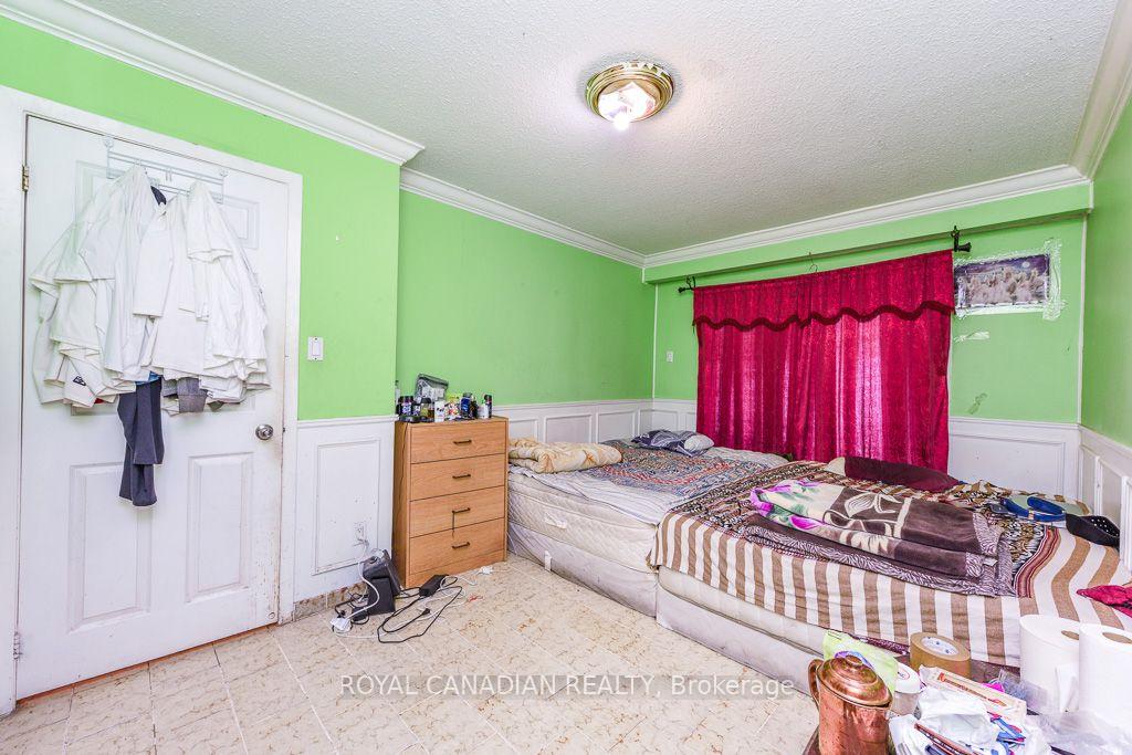 Photo 41 of 7700 Kittridge Drive, Mississauga, Malton — HOMEH