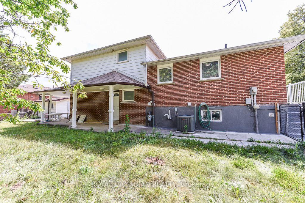 Photo 47 of 7700 Kittridge Drive, Mississauga, Malton — HOMEH